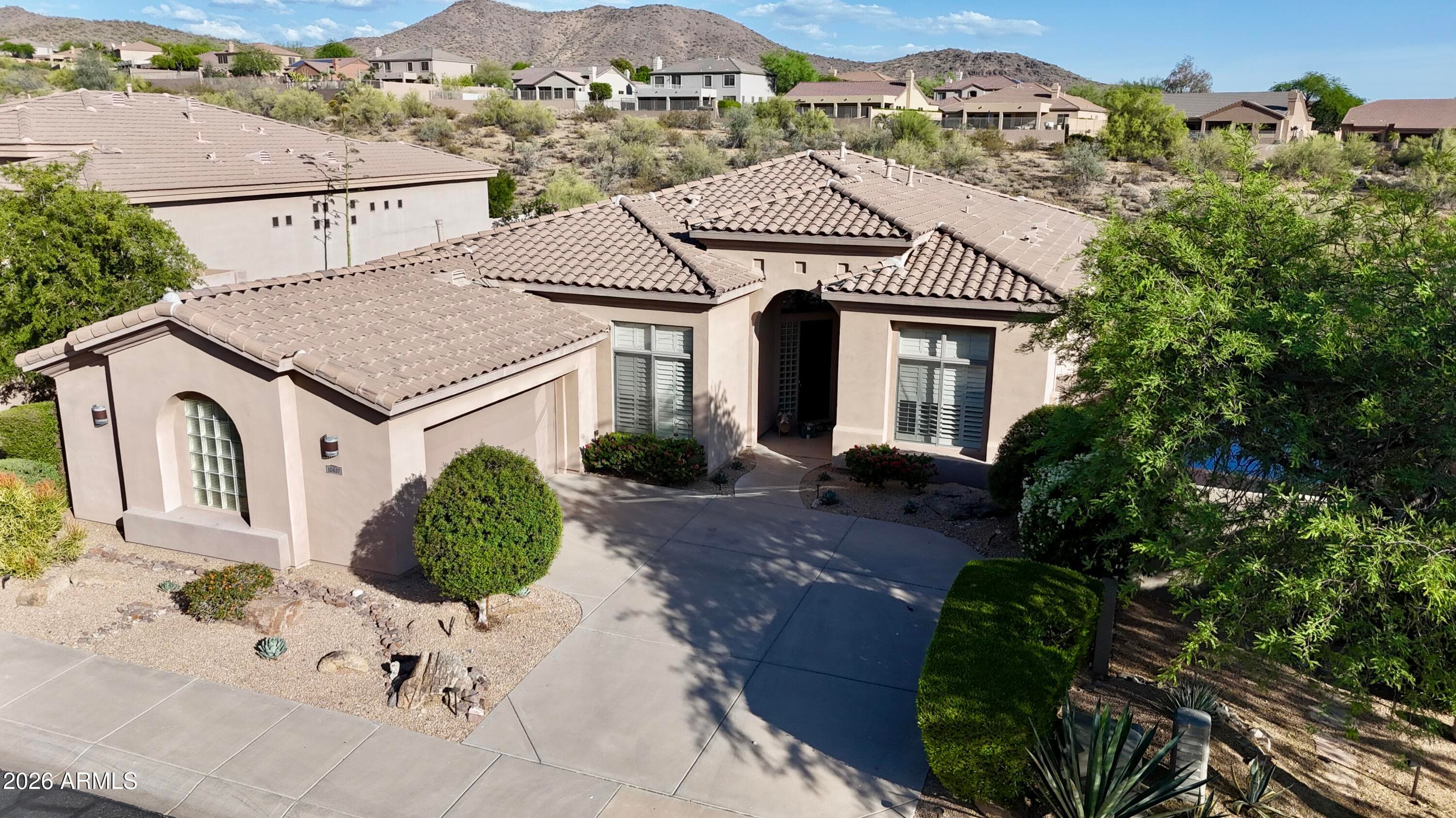 10637 E Blanche Drive — photo 6