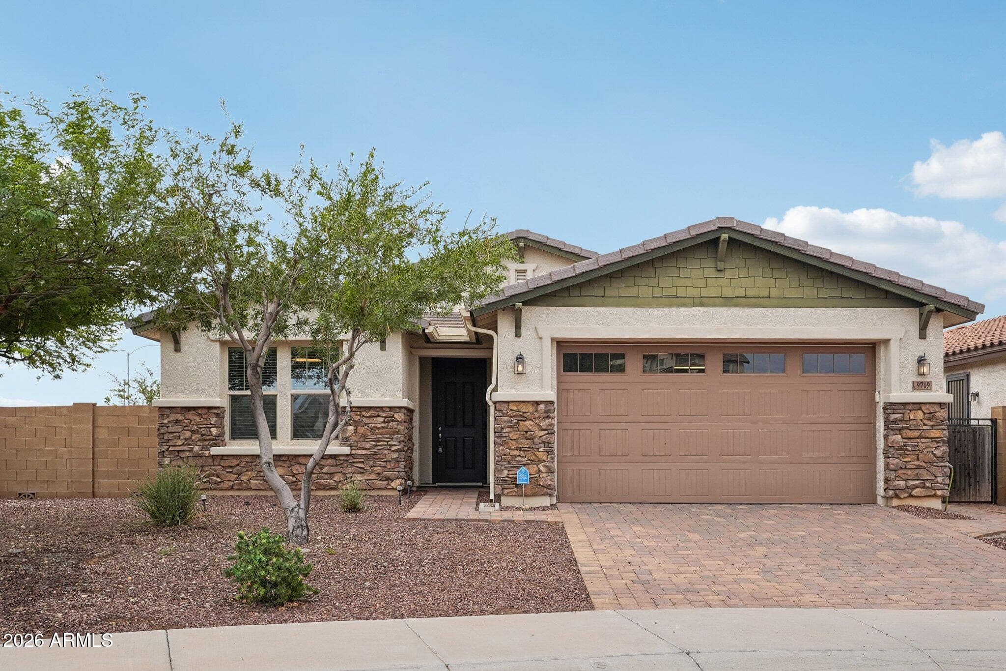 9719 W Los Gatos Drive