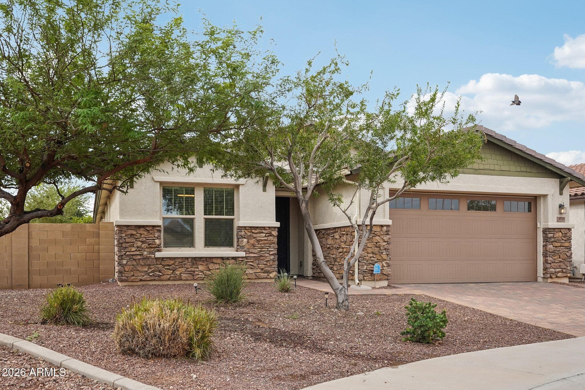 9719 W Los Gatos Drive — photo 2