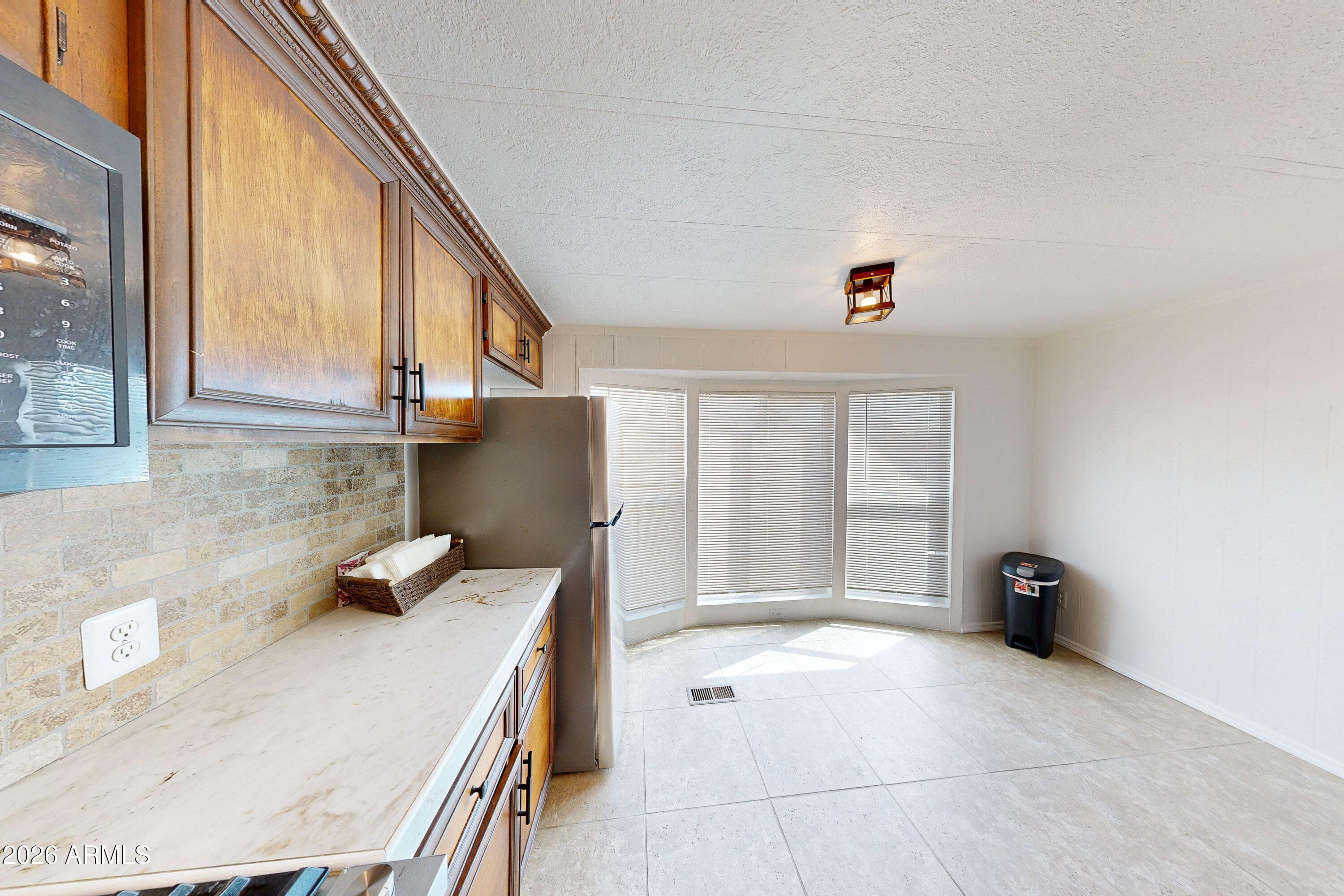 12727 W Glendale Avenue 82 — photo 8