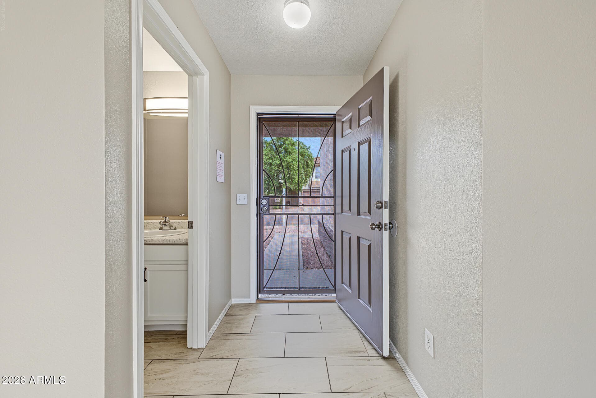 11531 E Flower Circle — photo 3