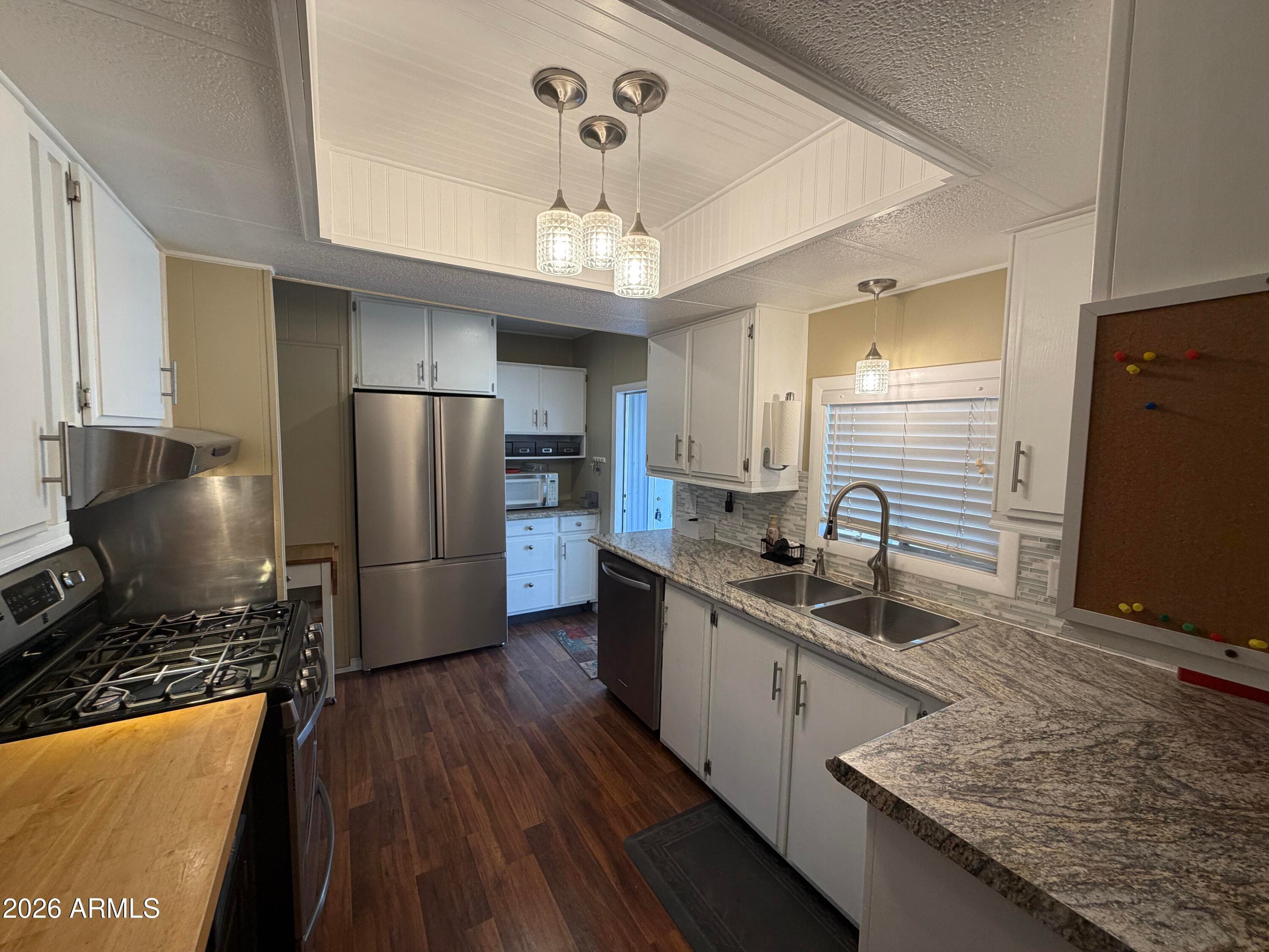 4065 E University Drive 30 — photo 2