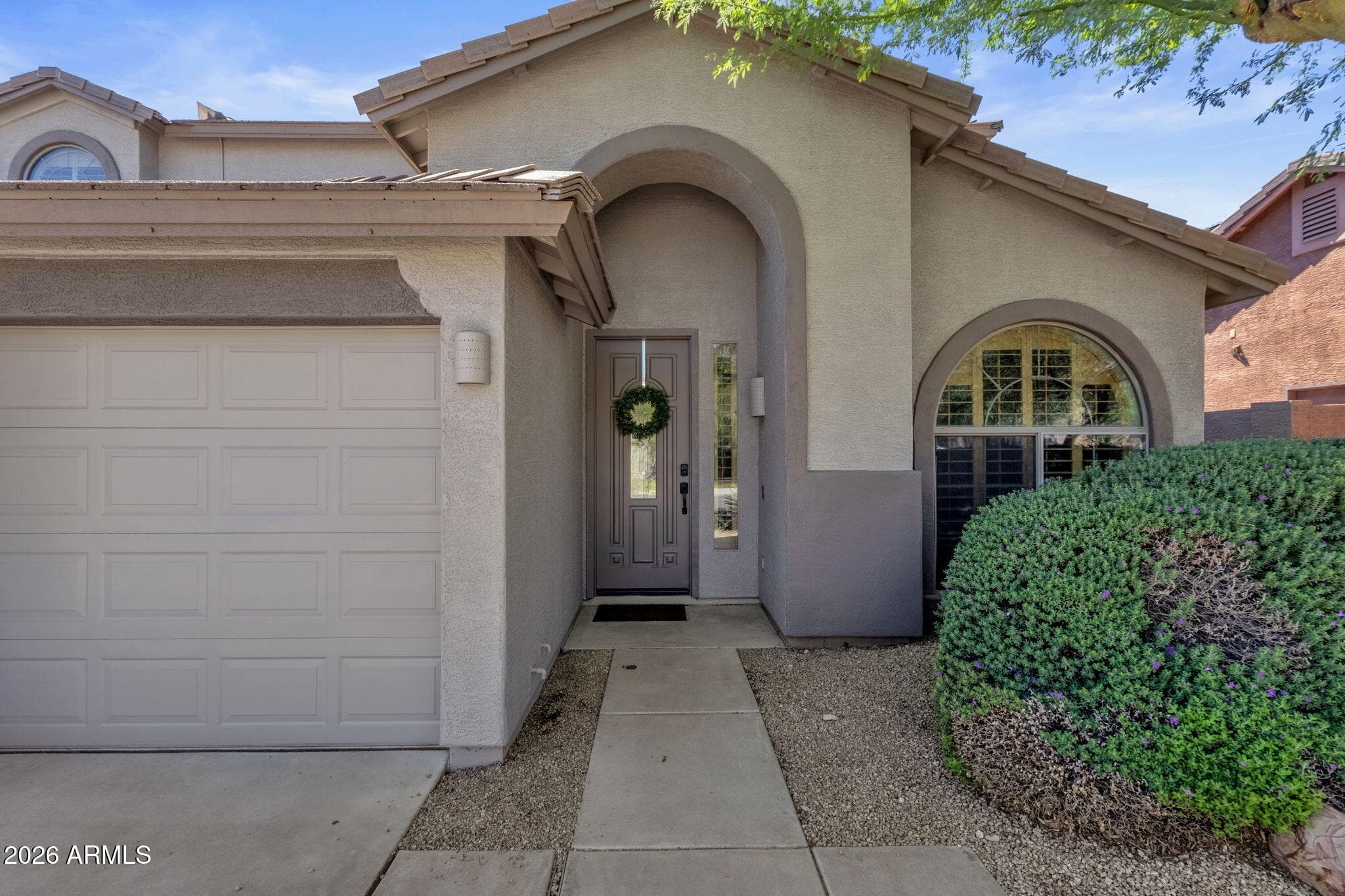 8335 W Molly Lane — photo 2