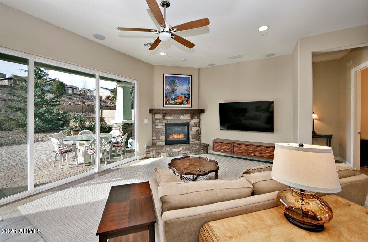 1751 Ascott Street — photo 4