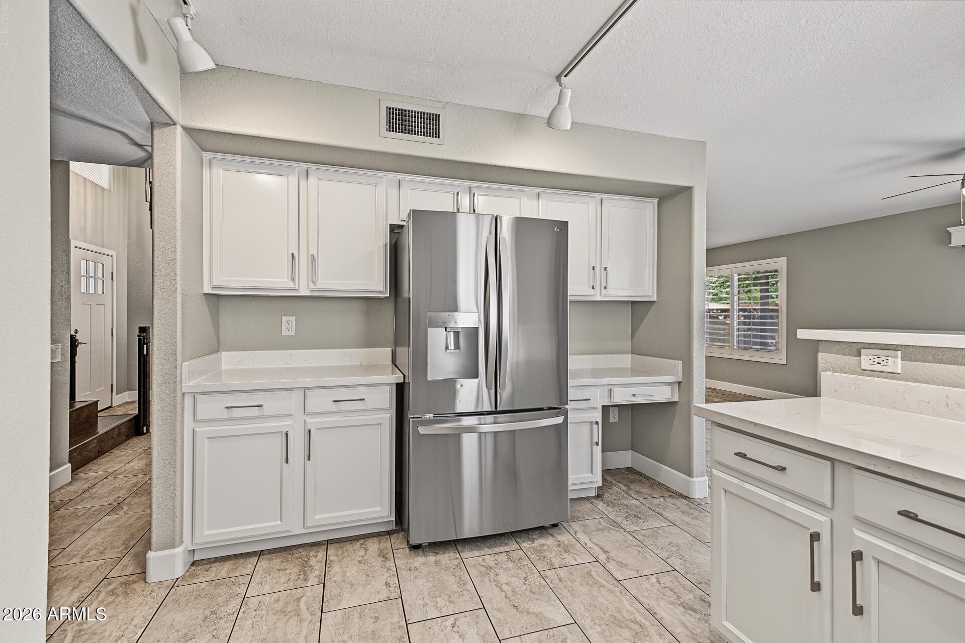 2144 W Olla Avenue — photo 4