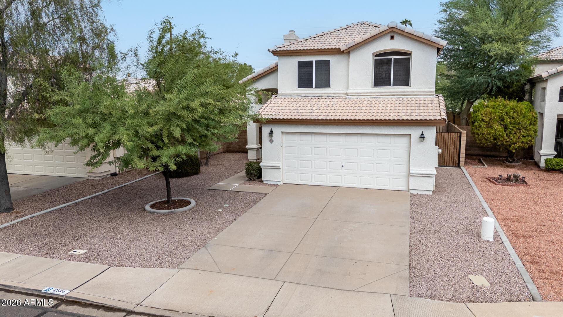 2144 W Olla Avenue — photo 2