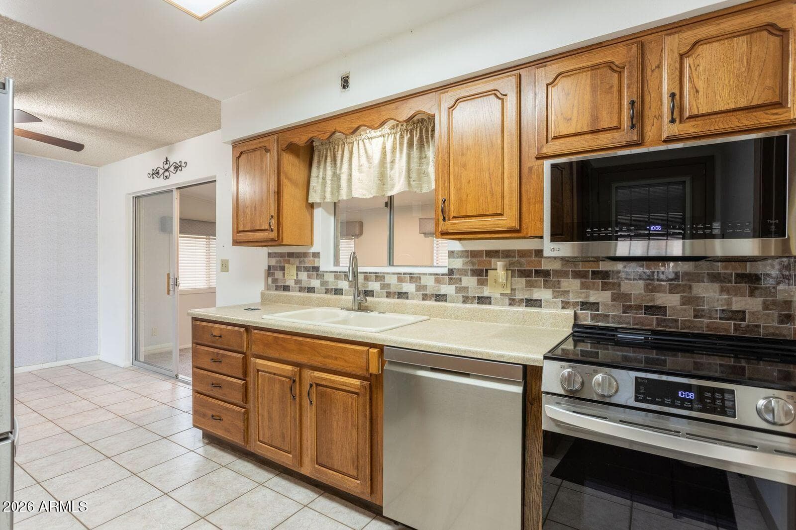 6223 E Dallas Street — photo 4