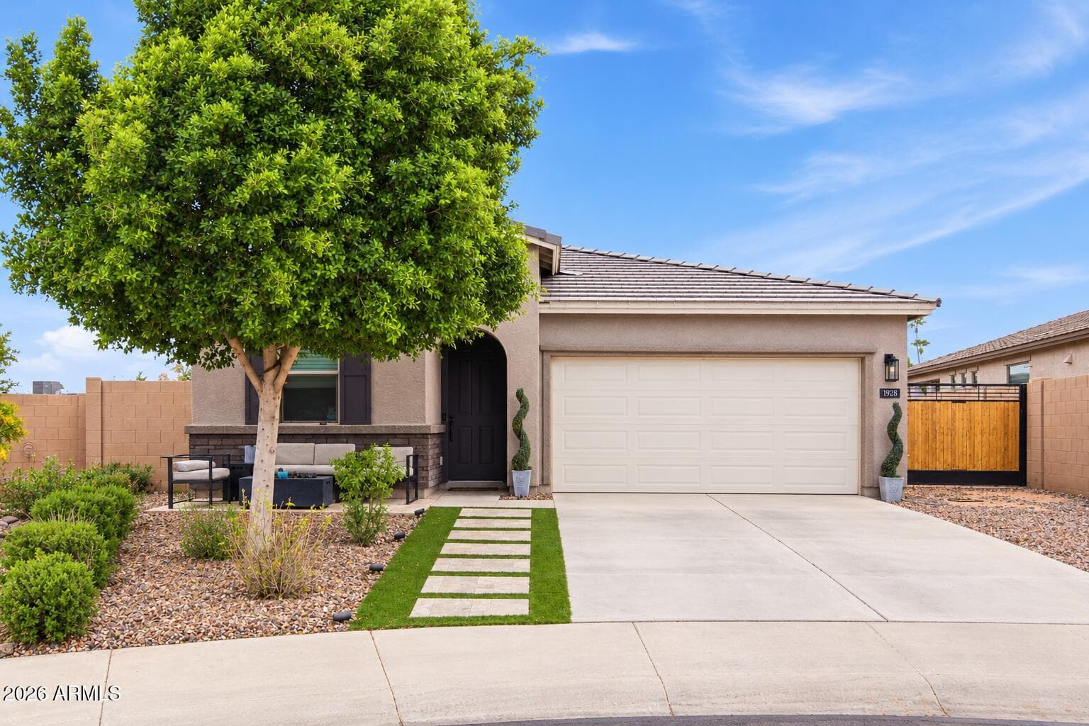 1928 S 82nd Circle