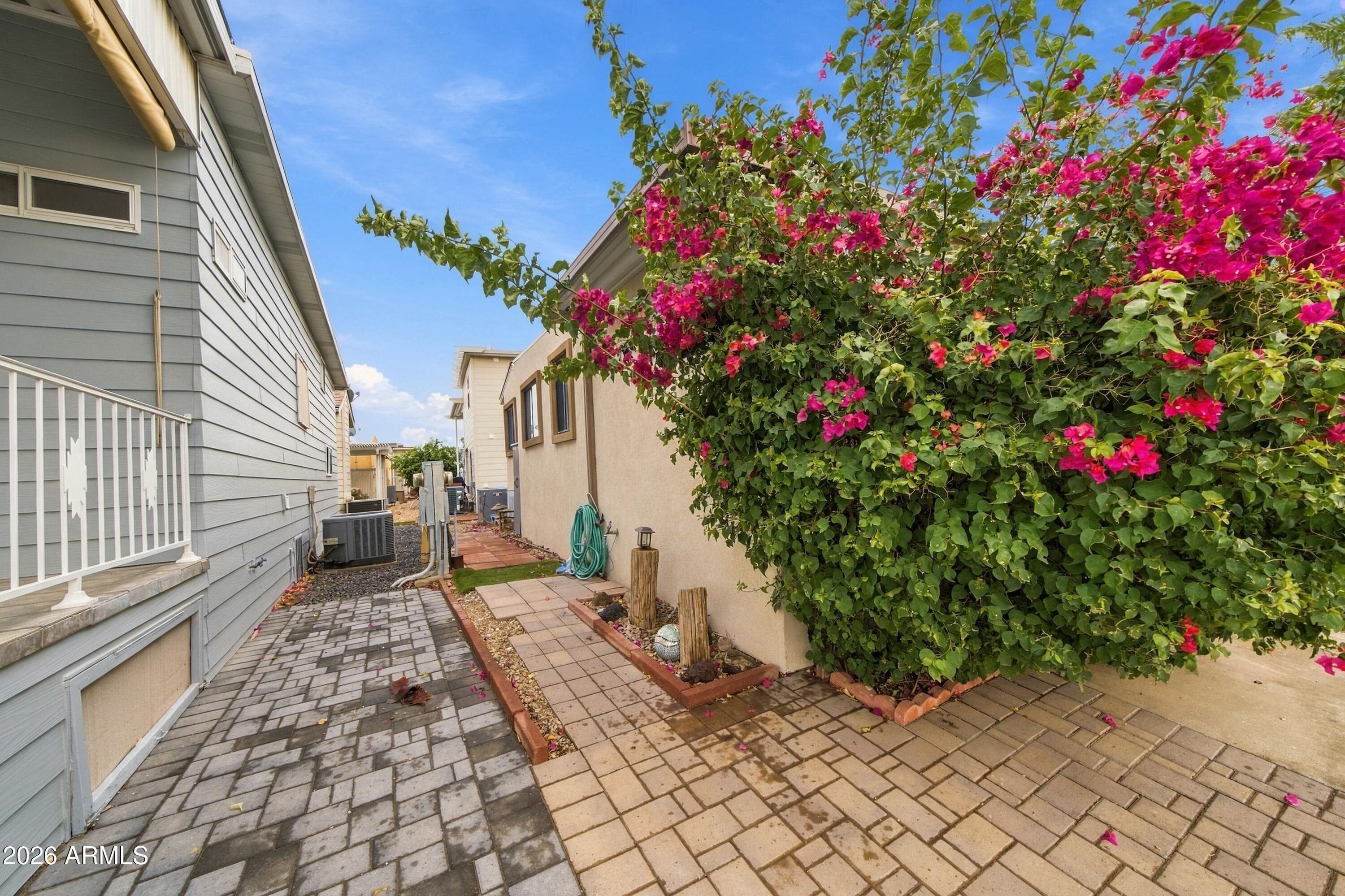 17200 W Bell Road 558 — photo 8