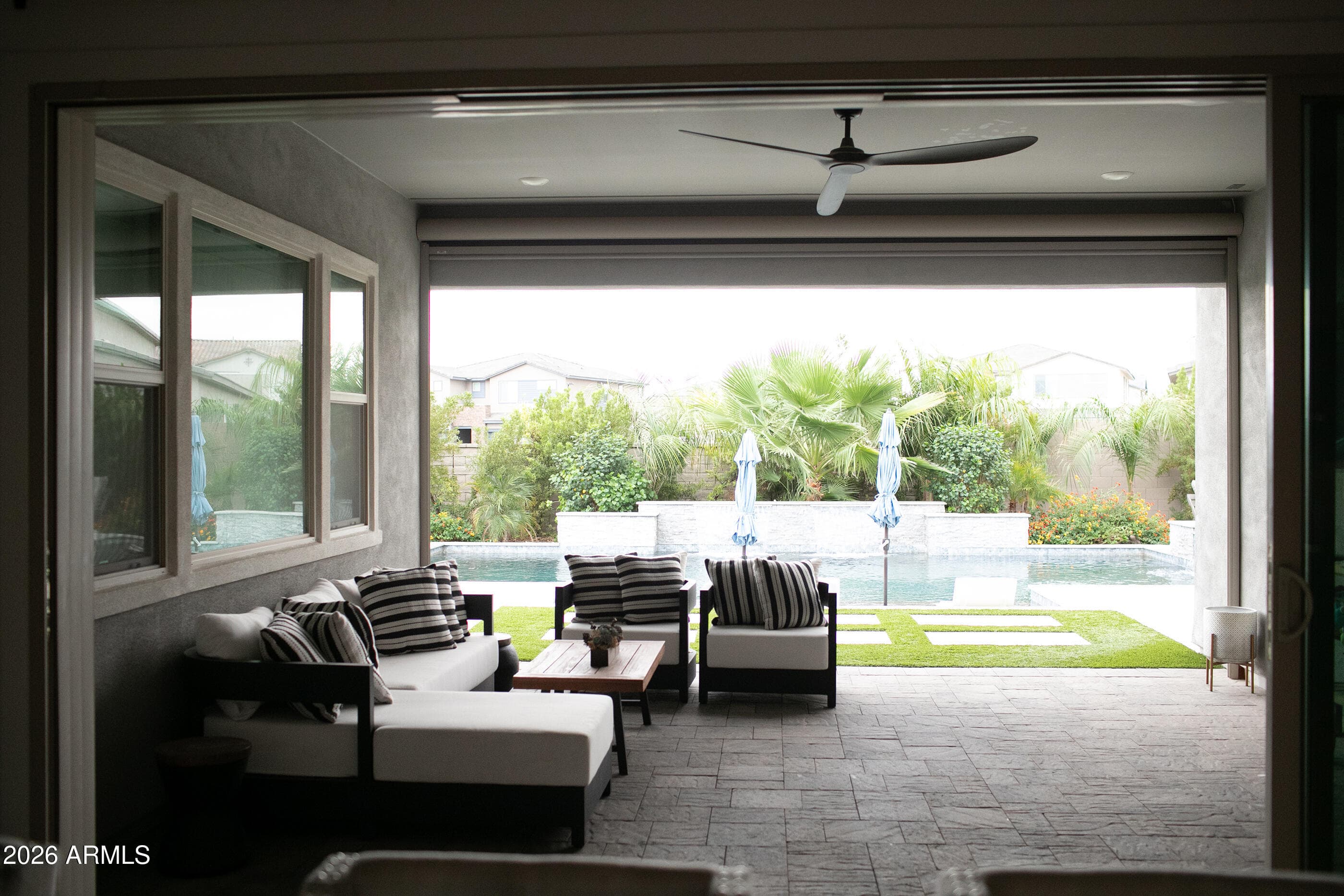 1347 E Ficus Way — photo 4