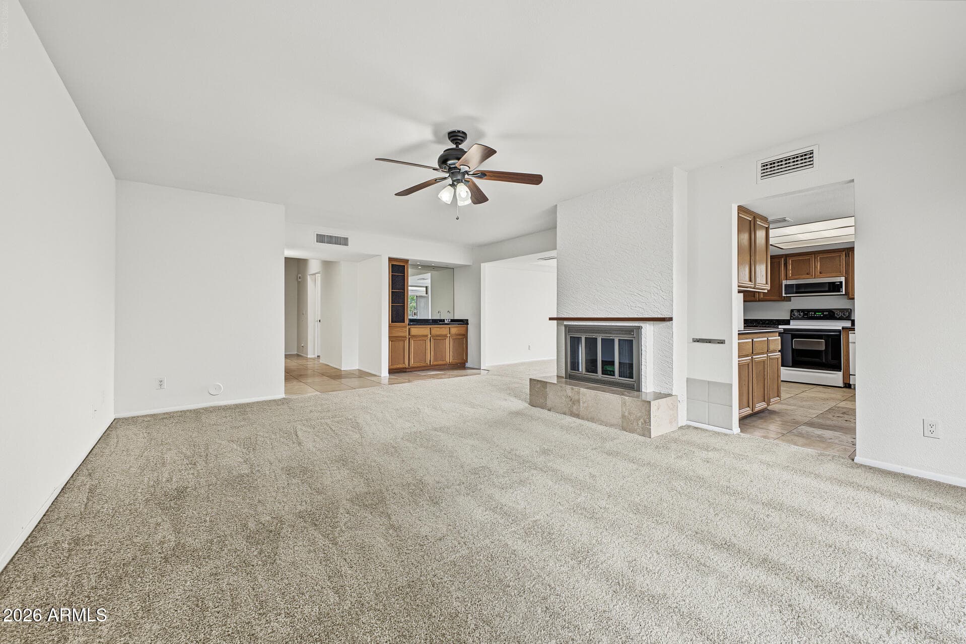 8180 E Del Caverna Drive — photo 5