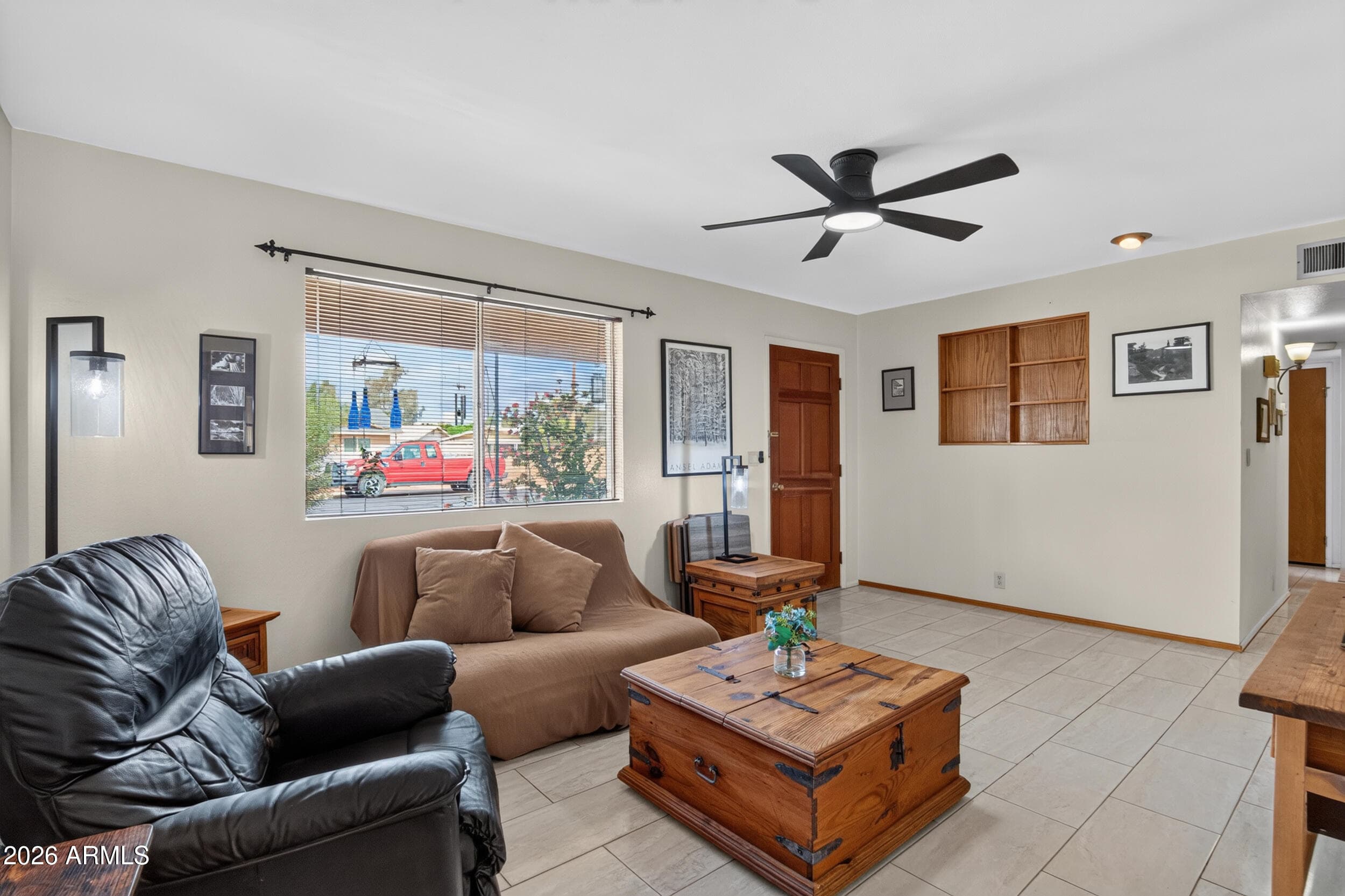 1833 E Boise Street — photo 5