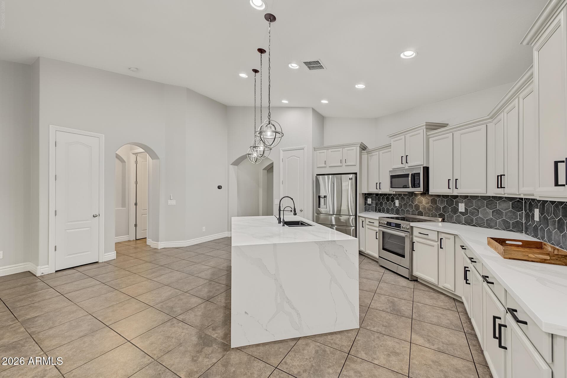 10734 E Lincoln Avenue — photo 4