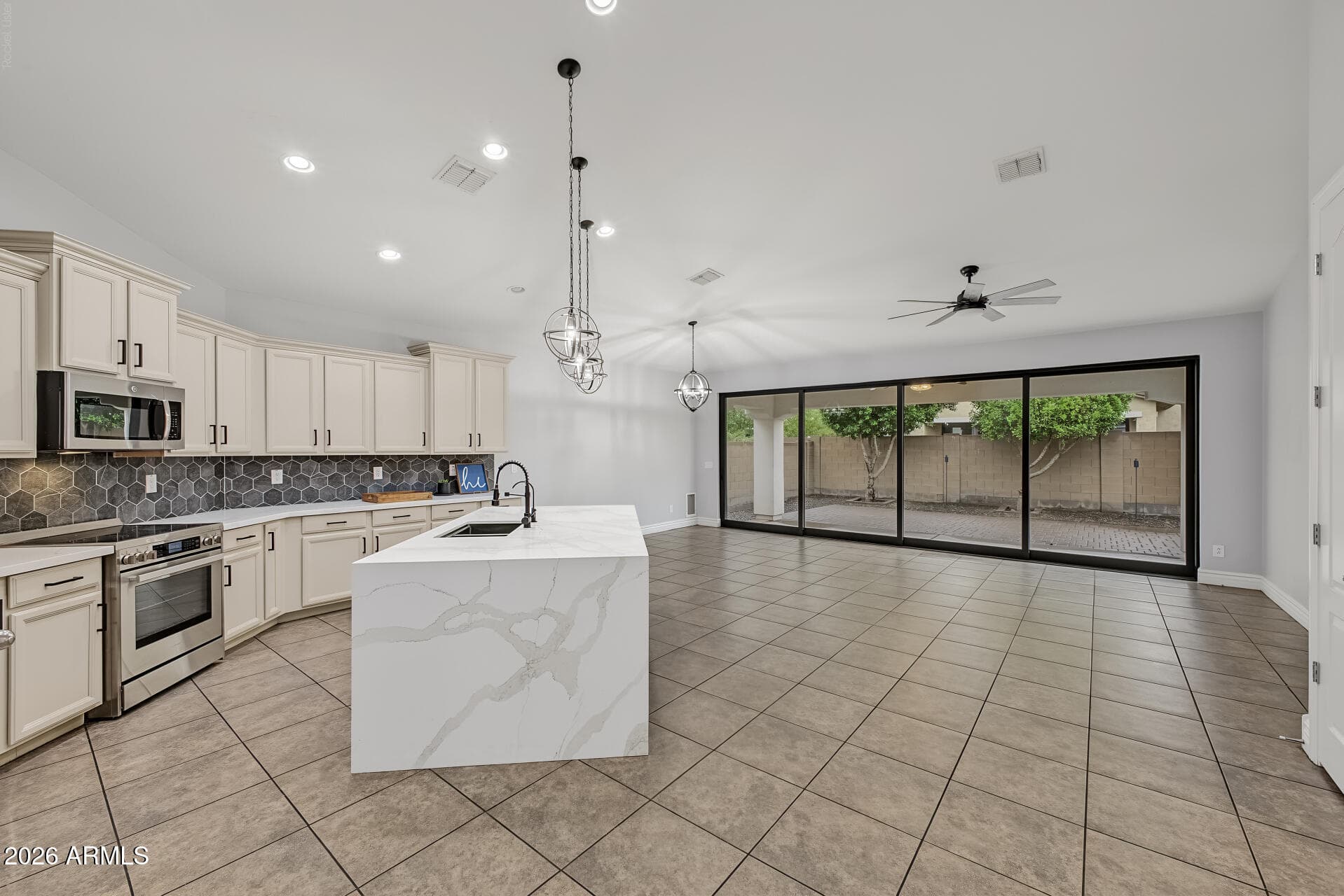 10734 E Lincoln Avenue — photo 6