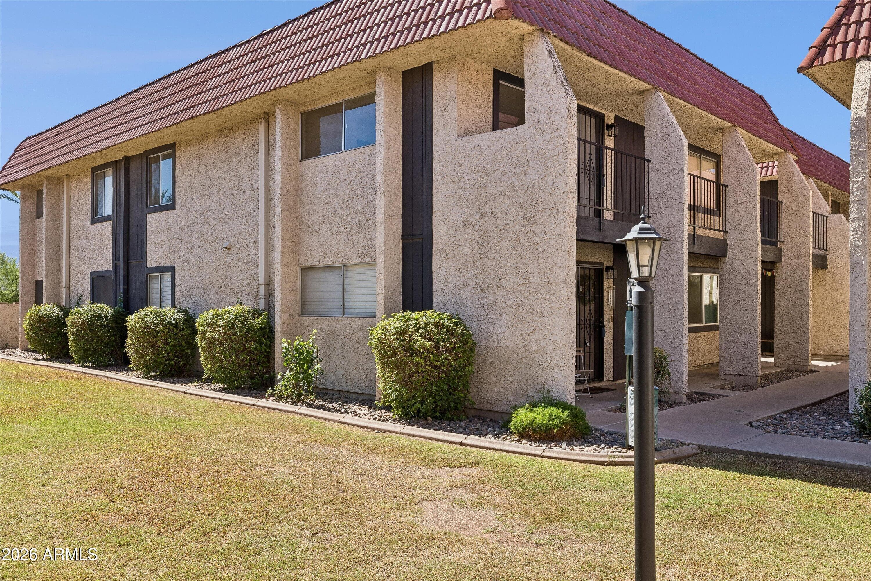 700 W University Drive 143 — photo 3