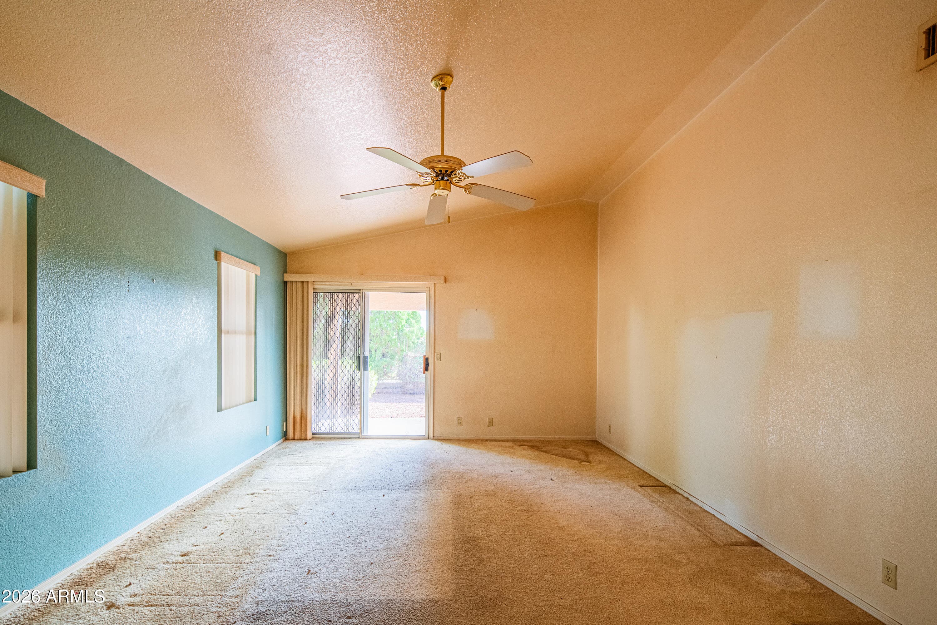 10501 W Yukon Drive — photo 7