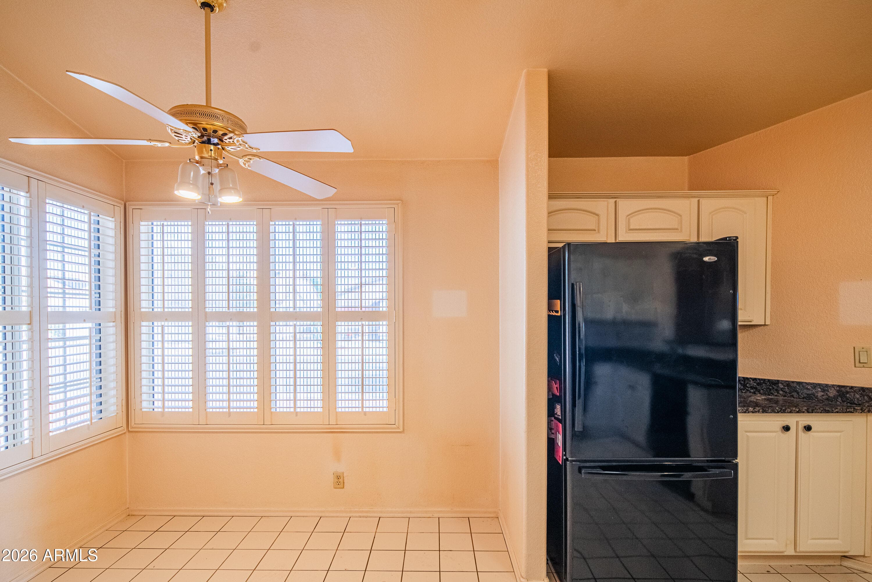 10501 W Yukon Drive — photo 5