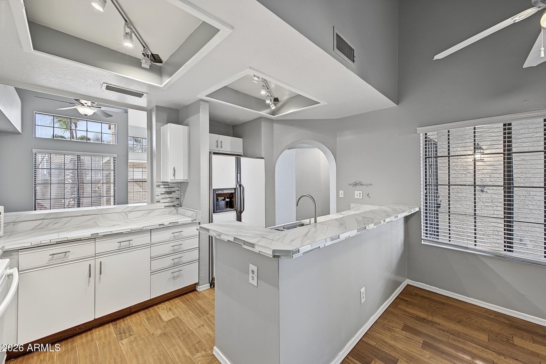 566 N Aspen Drive — photo 3