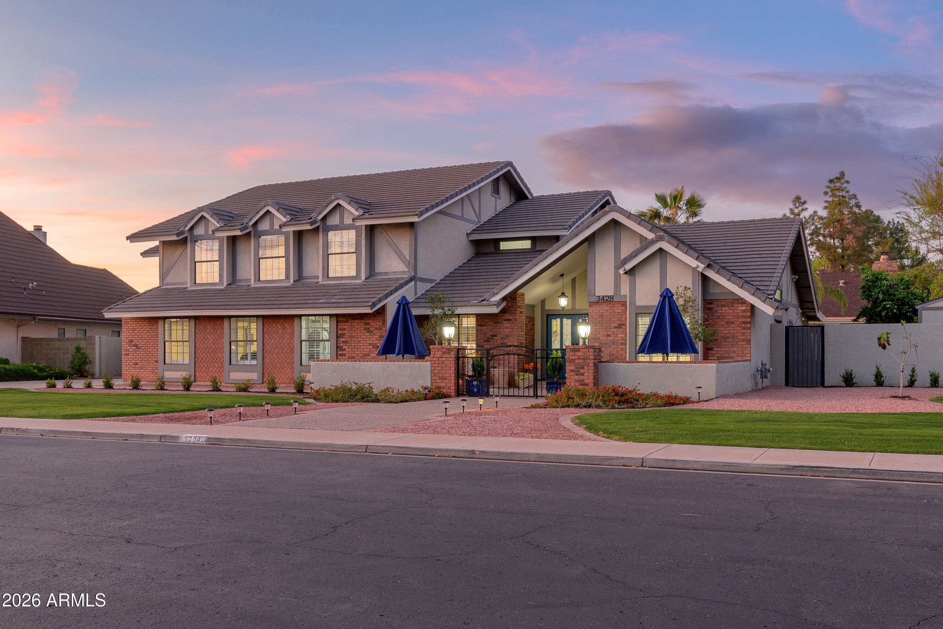 3428 E Encanto Street