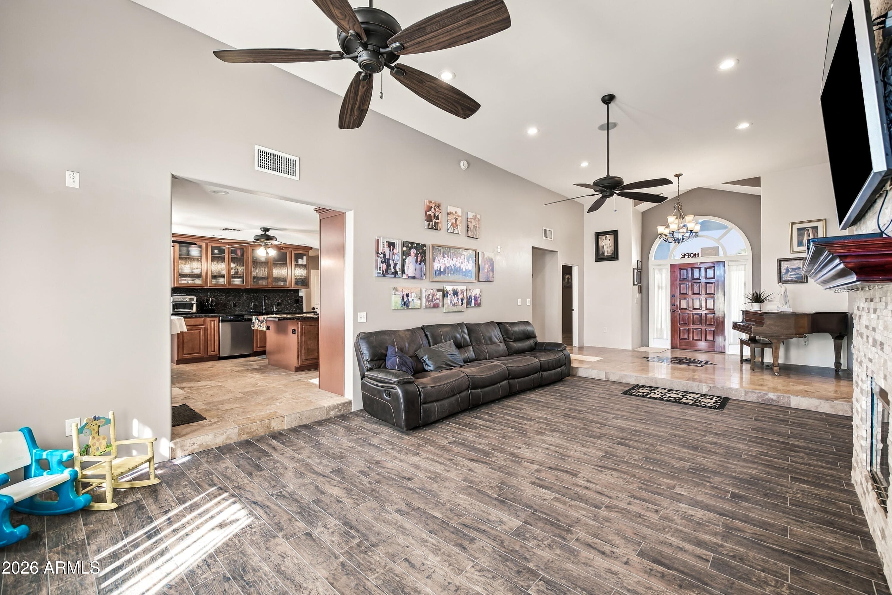 8621 W Via Montoya Drive — photo 8