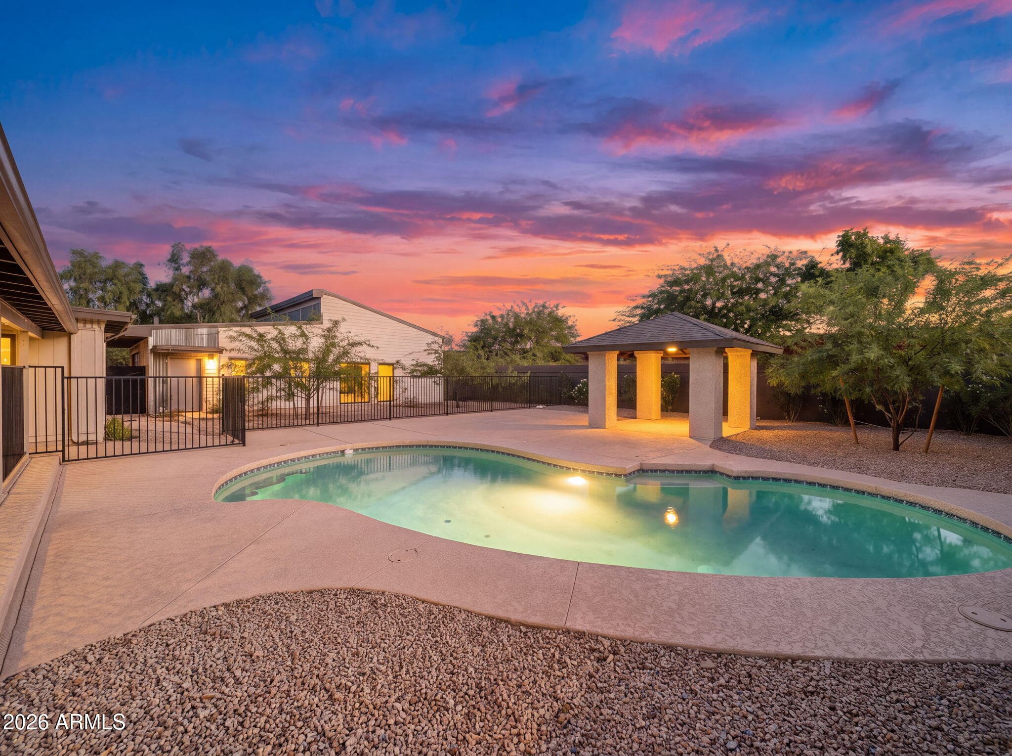 4641 E Sheena Drive — photo 3