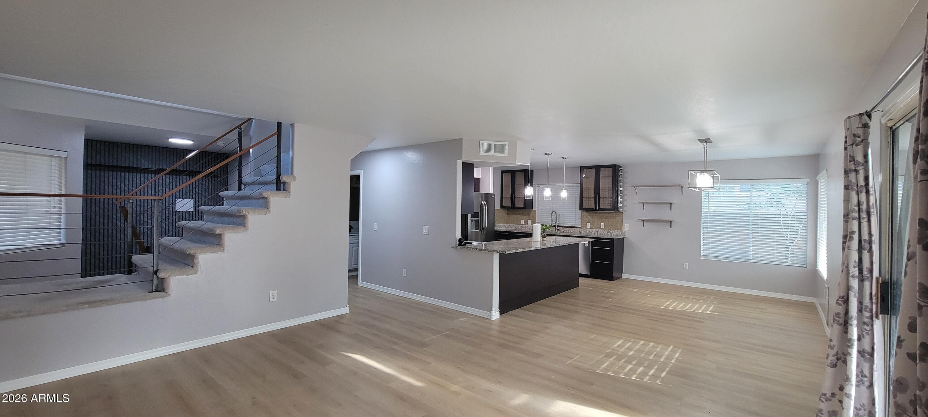 6834 S 40th Lane — photo 4