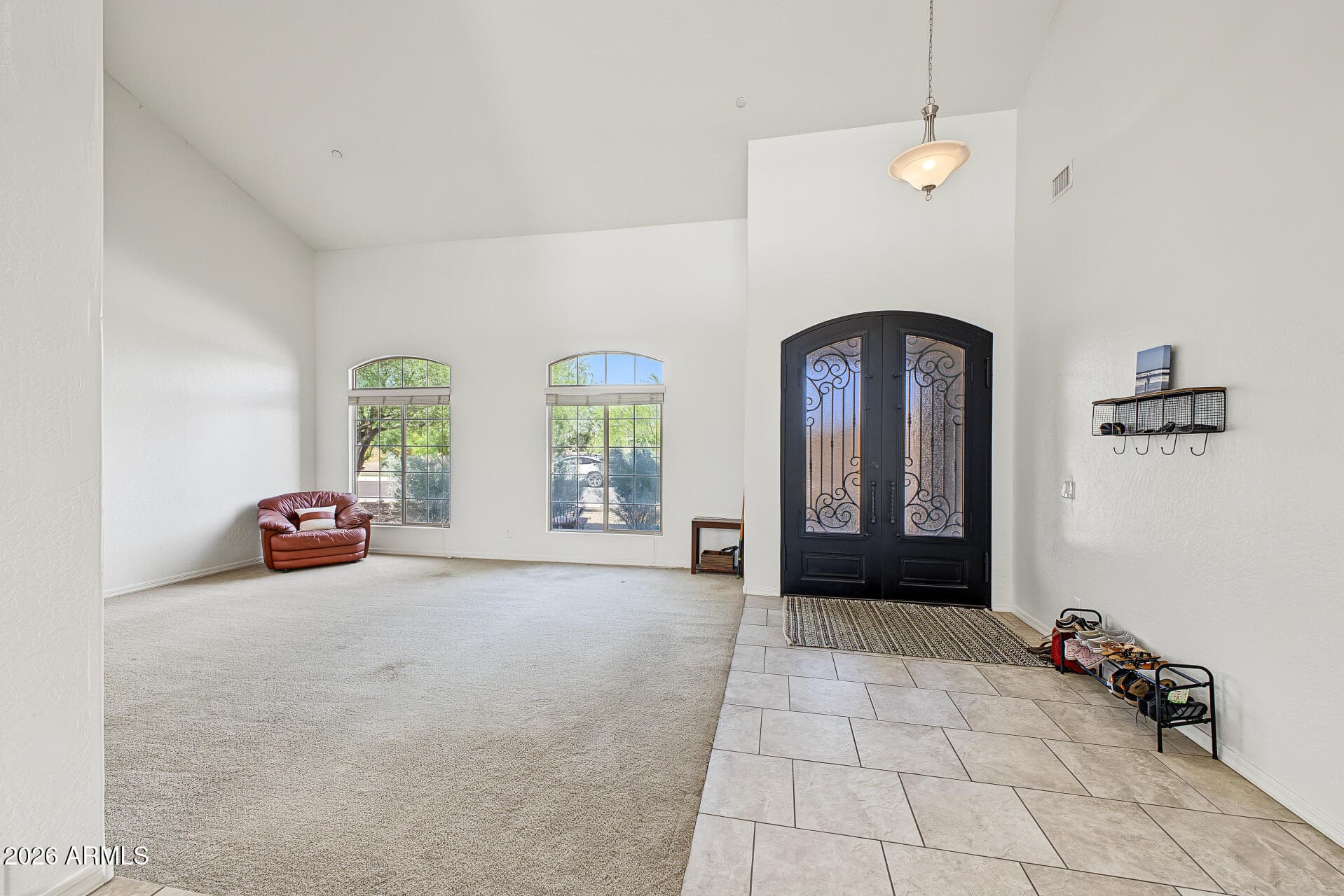18155 W Sells Drive — photo 7
