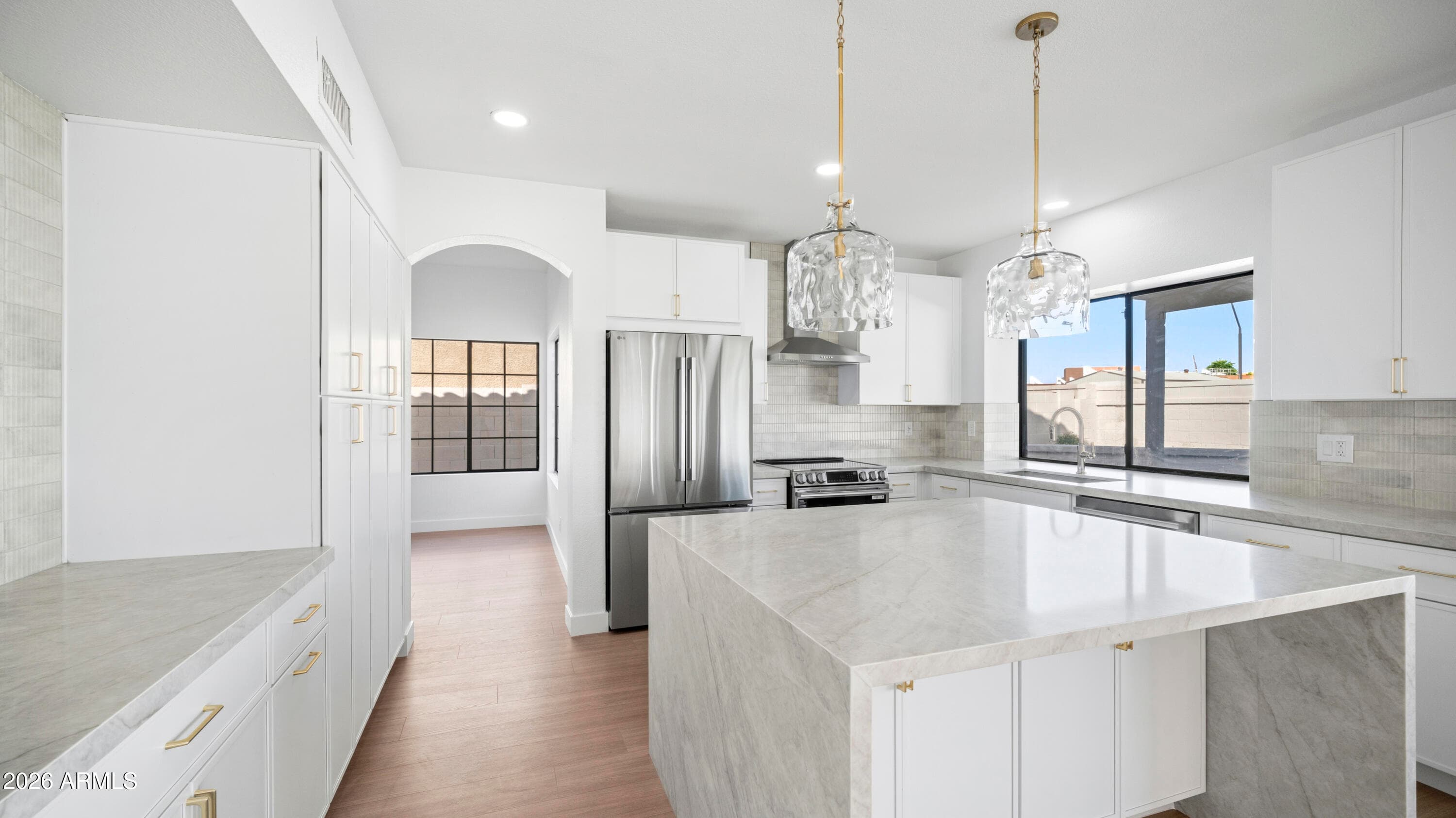 9591 S Palm Drive — photo 3