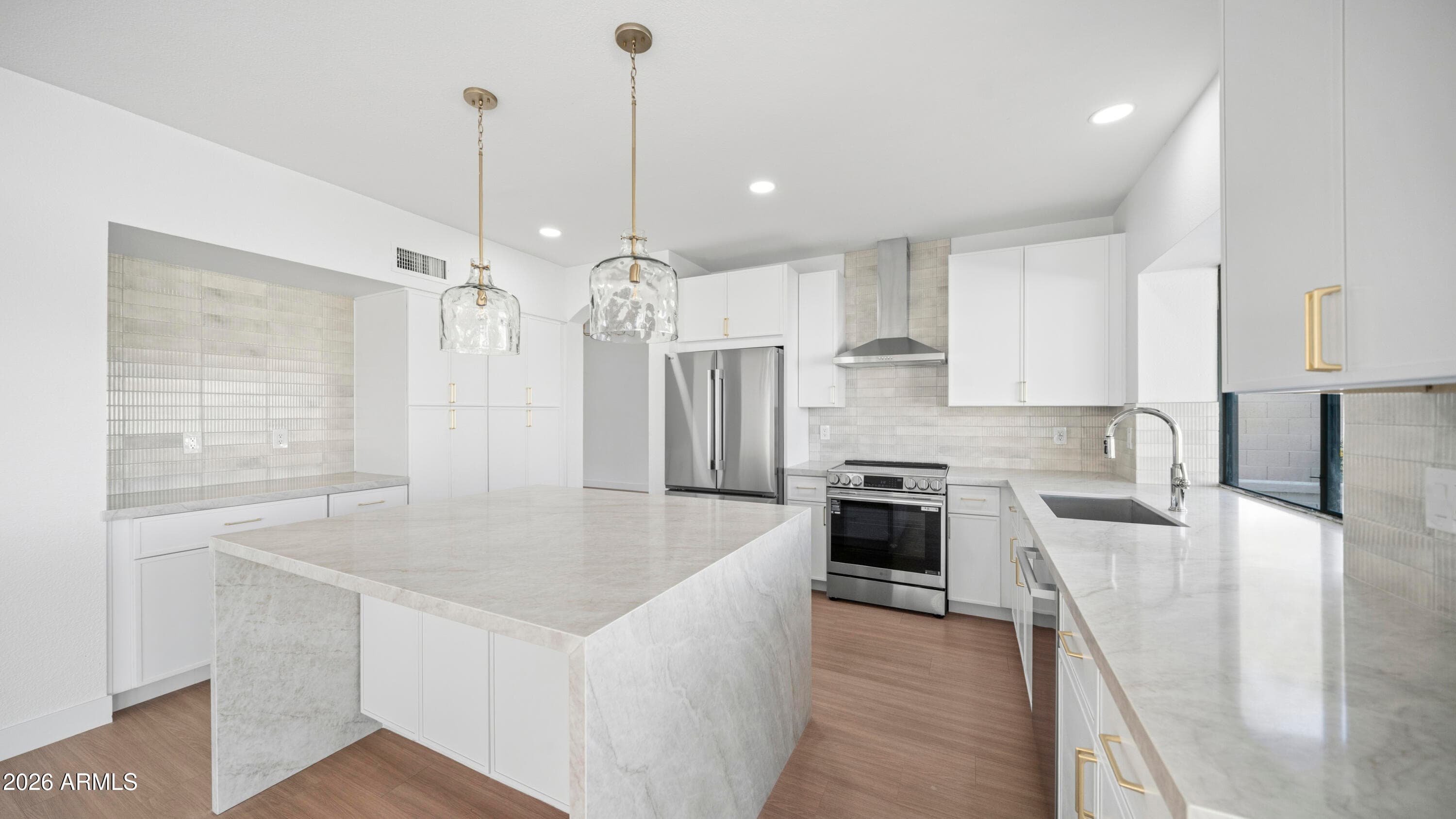 9591 S Palm Drive — photo 5
