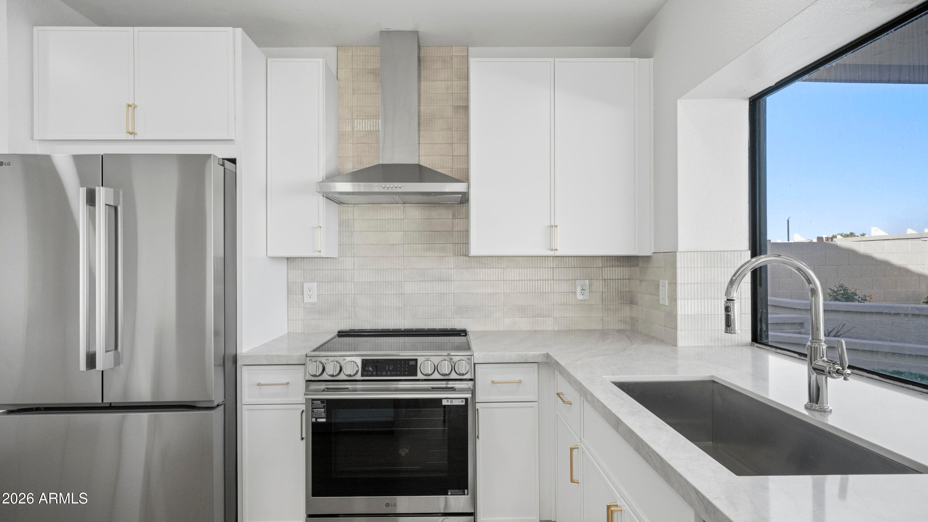 9591 S Palm Drive — photo 7