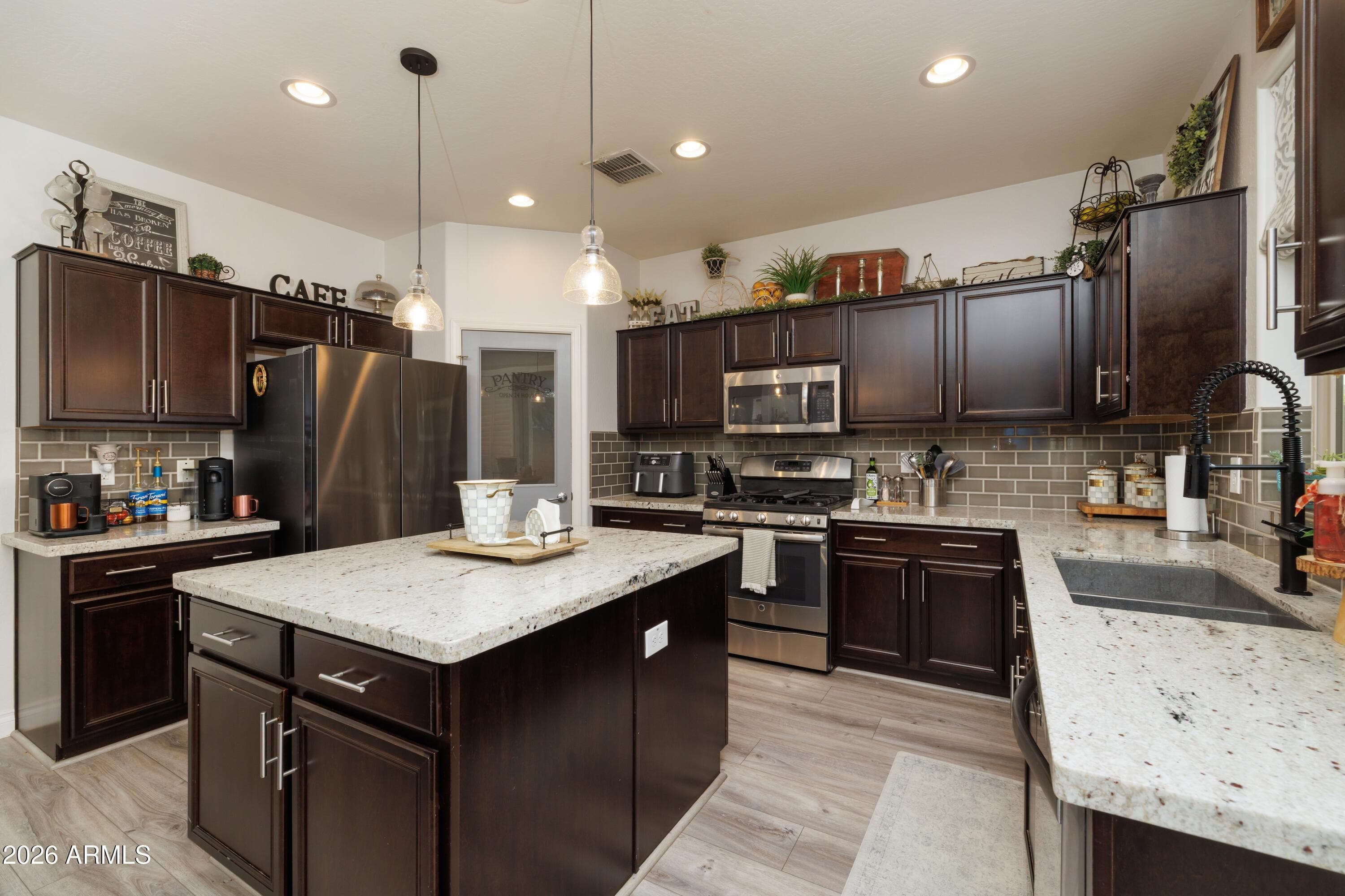13159 W Lariat Lane — photo 2