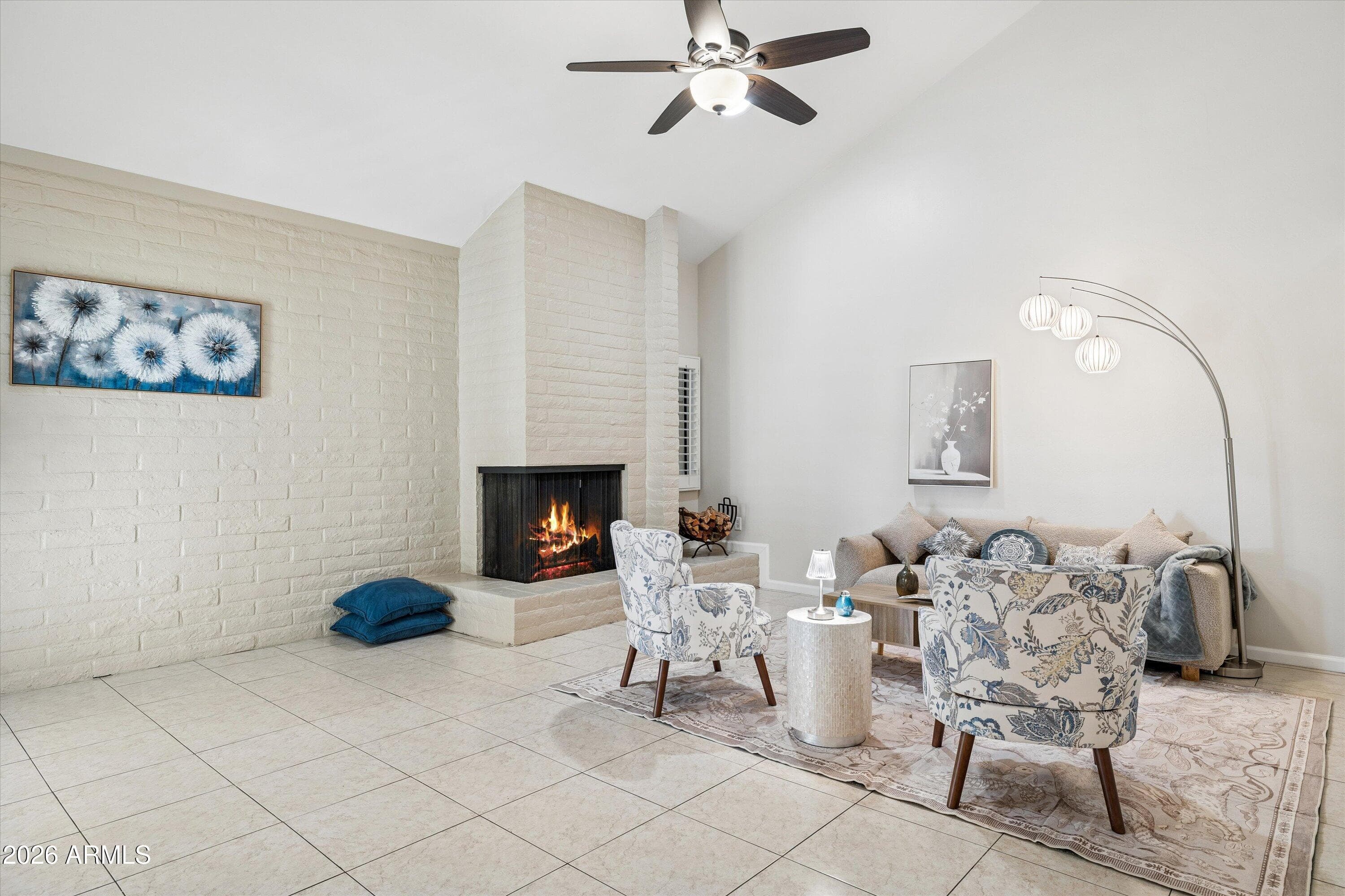 7348 N 7th Place — photo 7