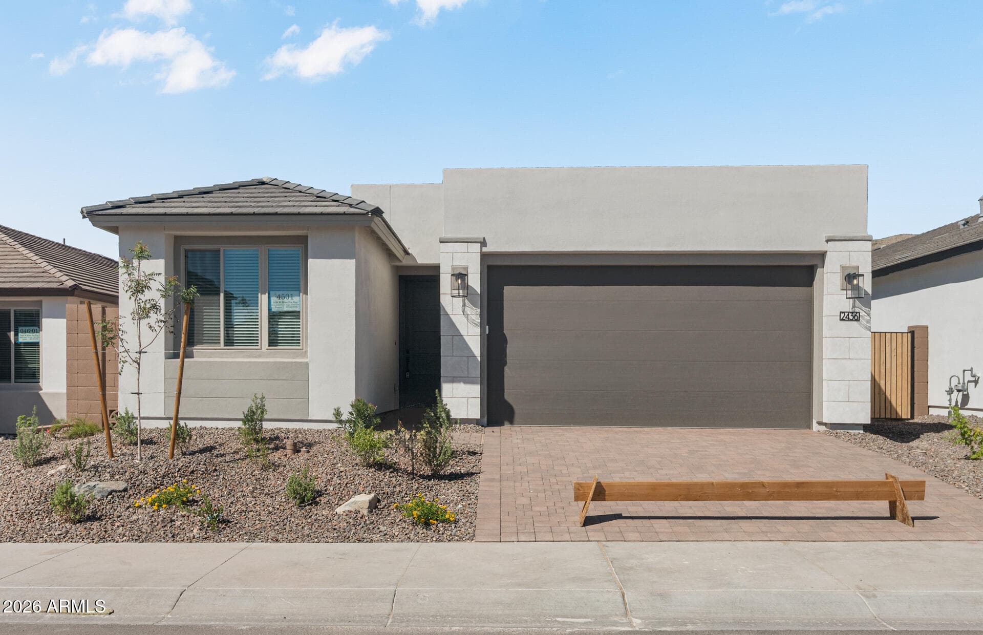 2436 W Silver Fox Way