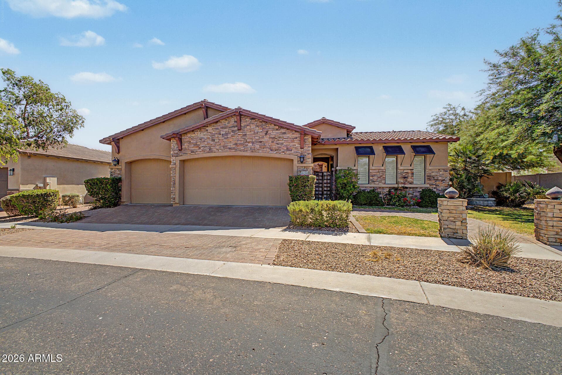 3238 E Mountain Village Circle