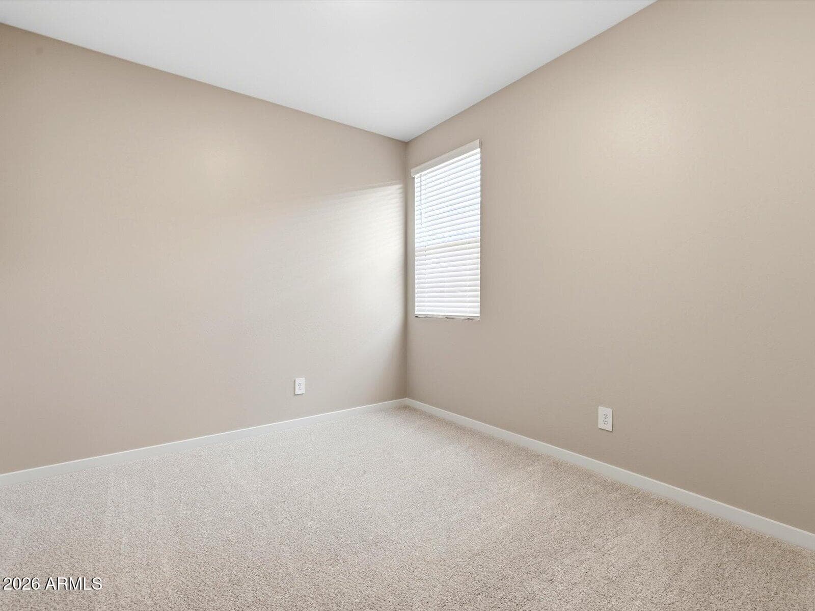 42 S 178th Drive — photo 7