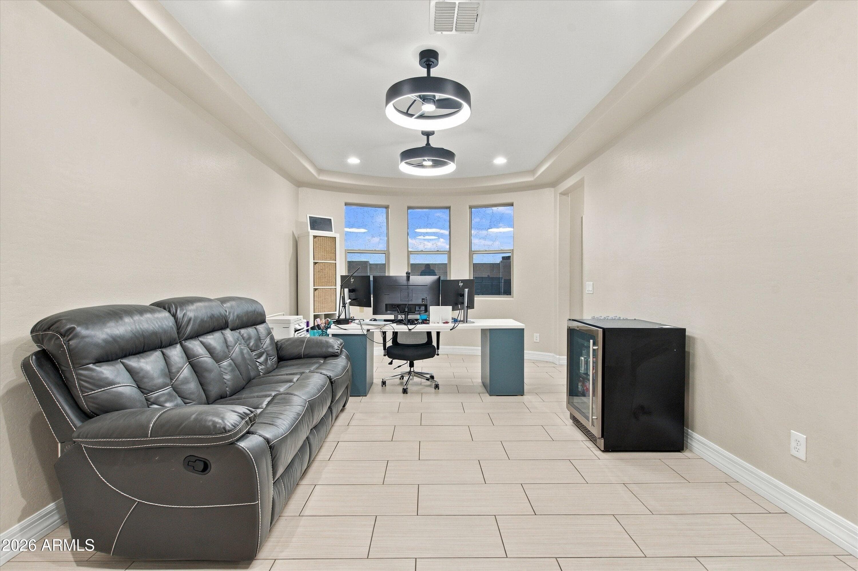 3874 E Strawberry Drive — photo 8