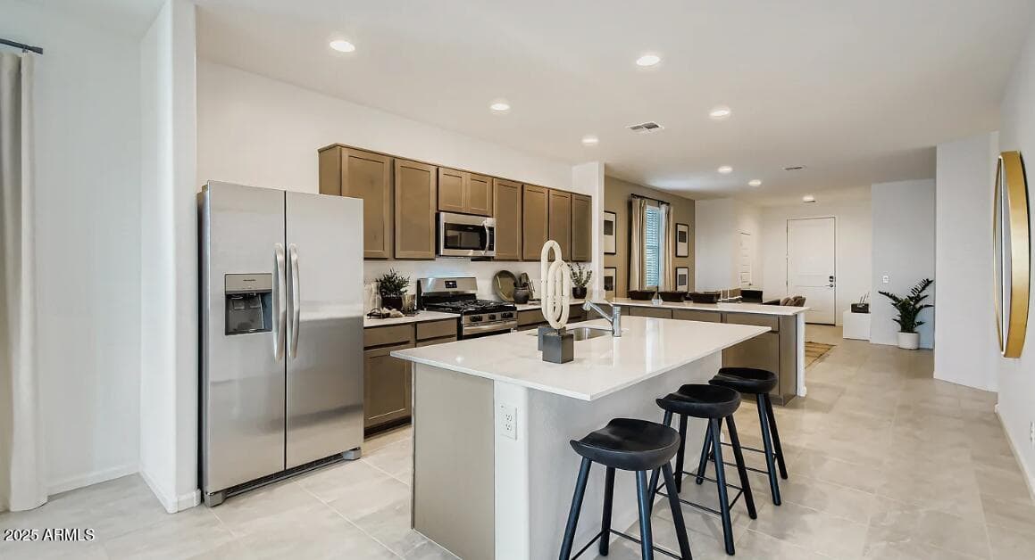 9845 W Weldon Avenue — photo 3