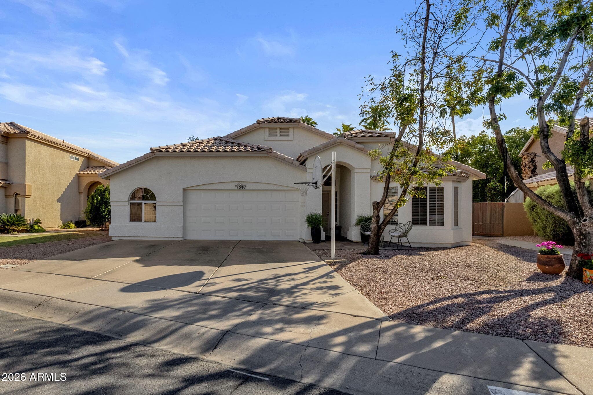 1547 W Bahia Court — photo 2