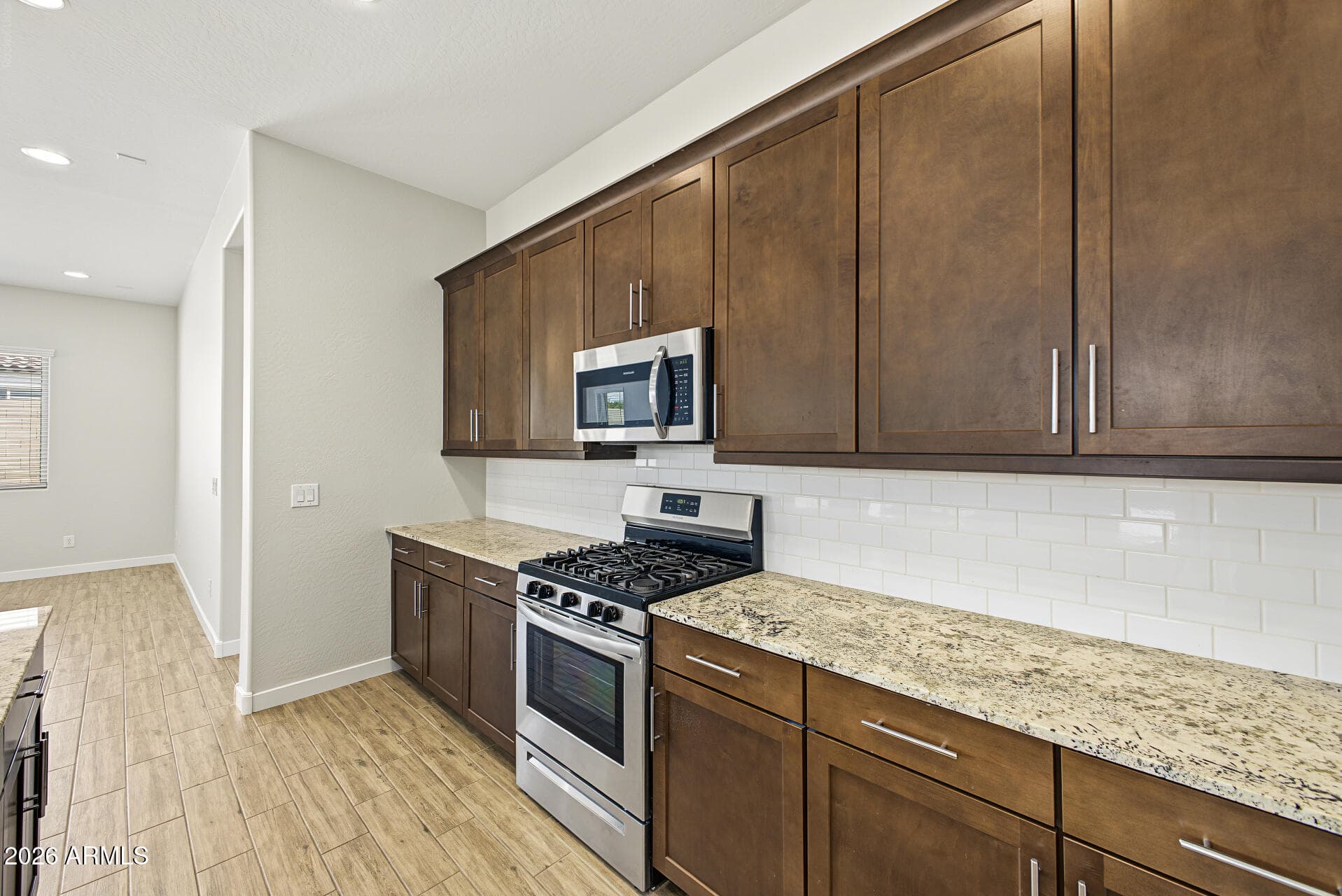 19004 W Cortez Street — photo 6