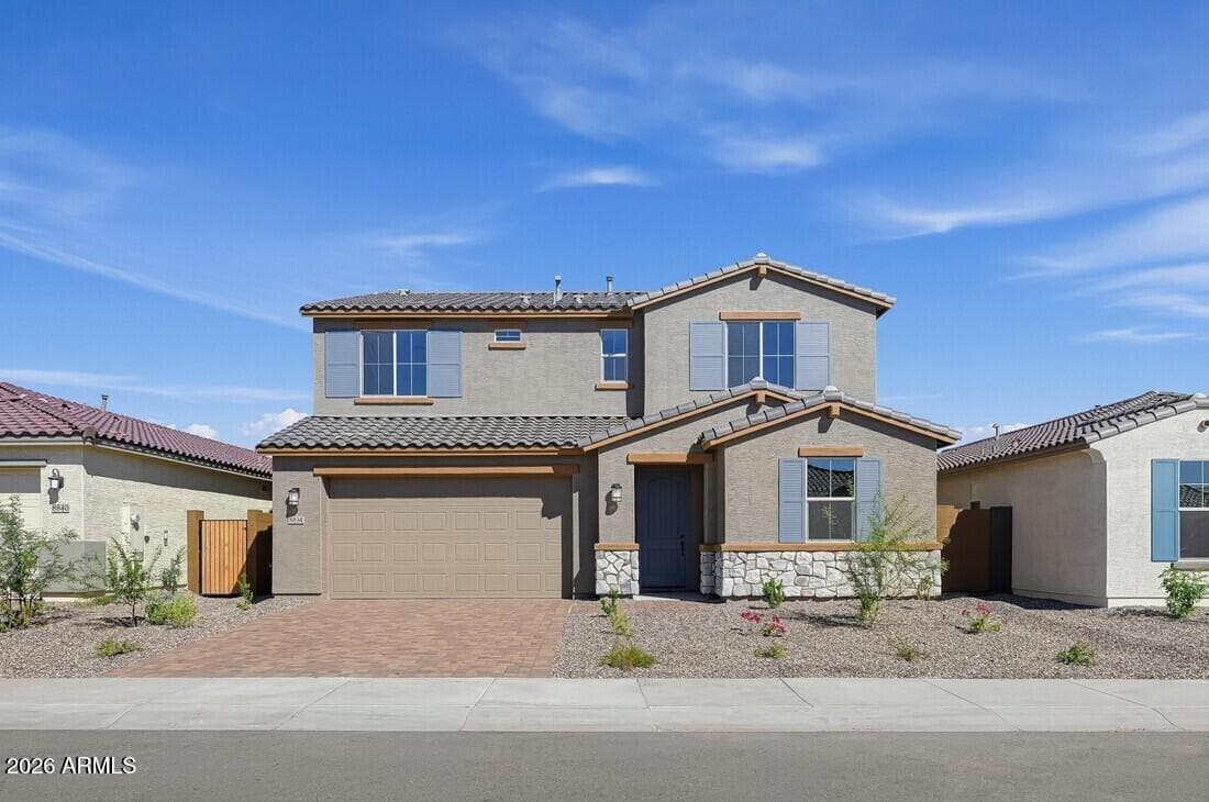 8834 W Colter Street
