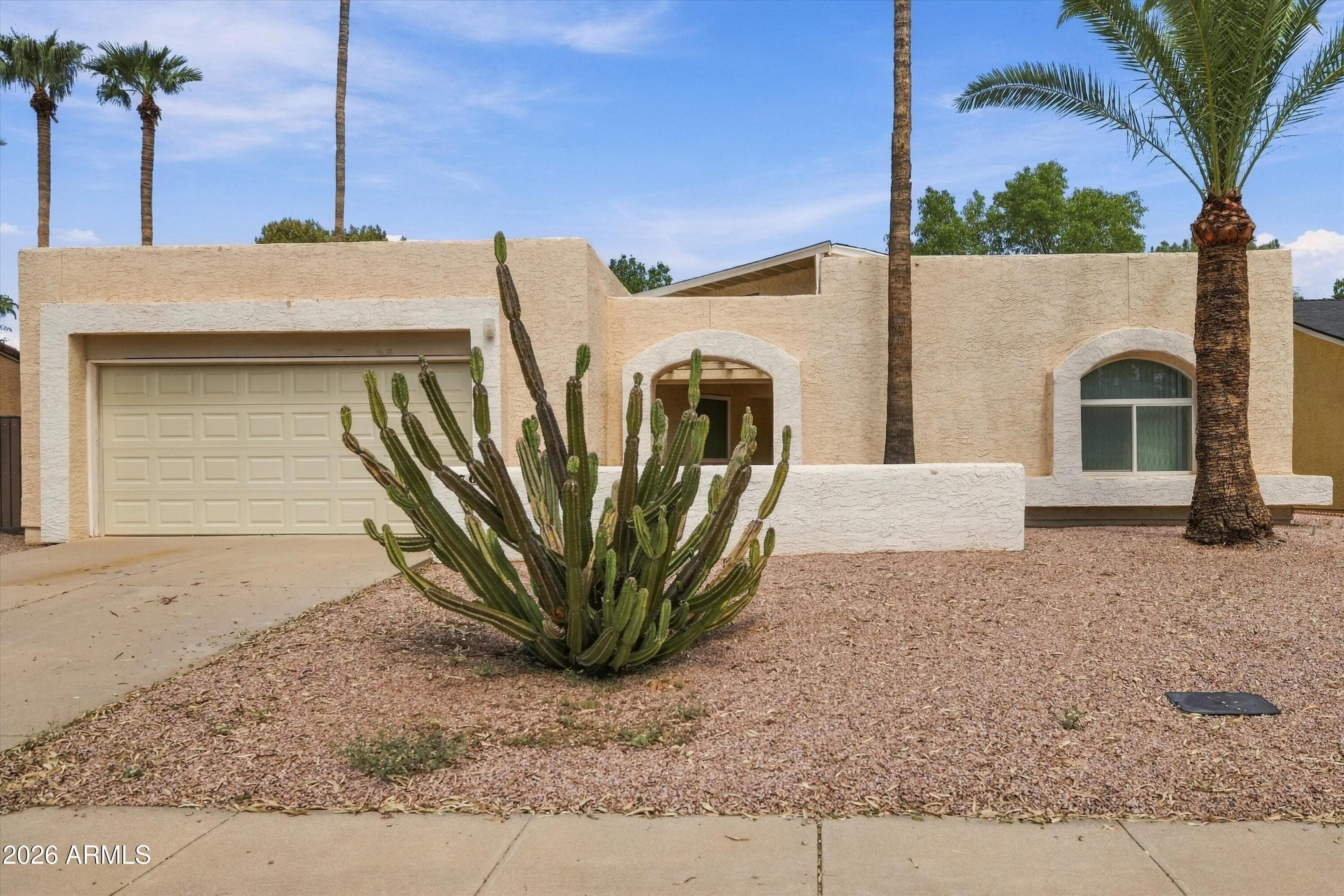 7764 E Rose Lane