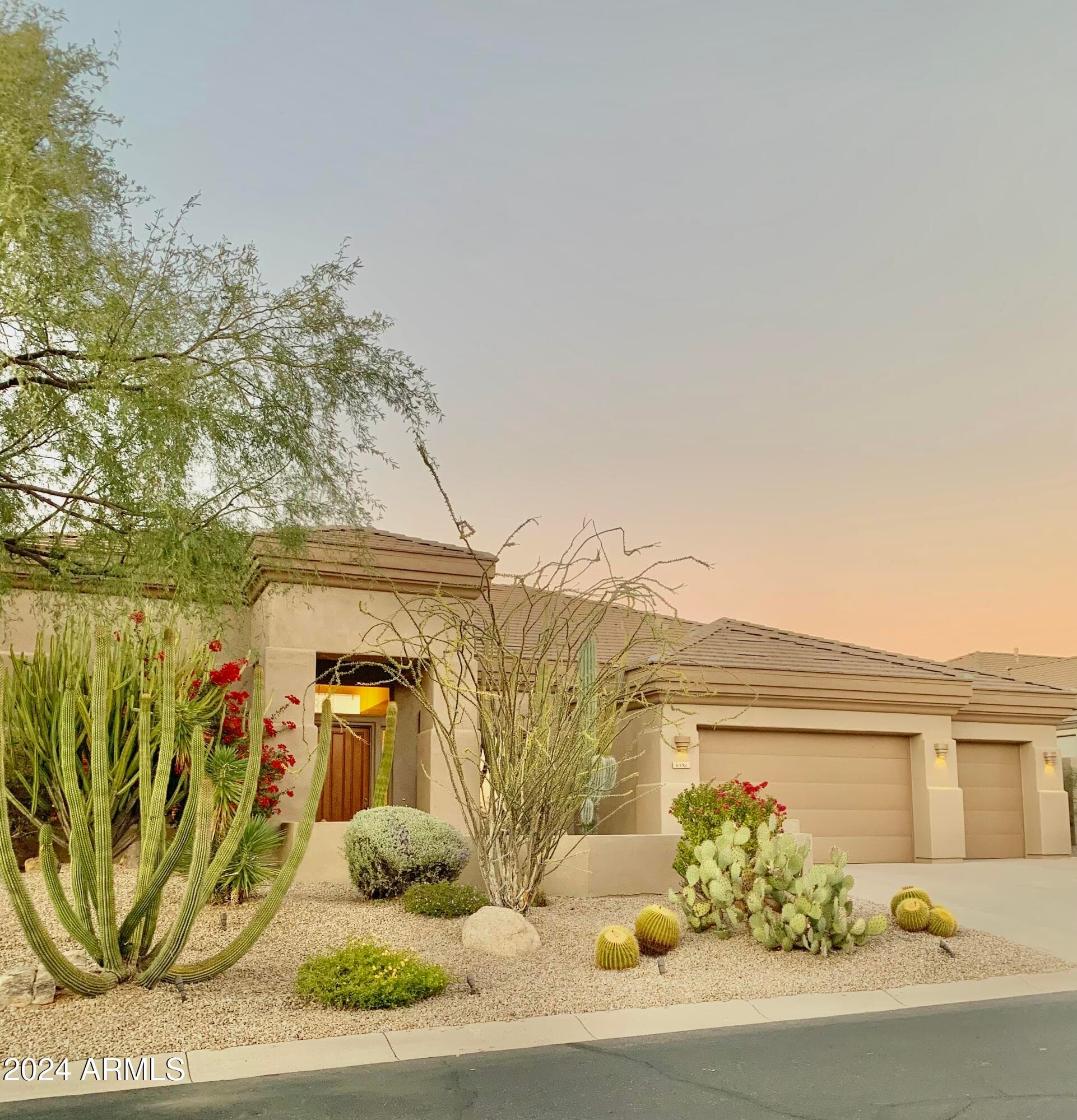 6332 E Dusty Coyote Circle