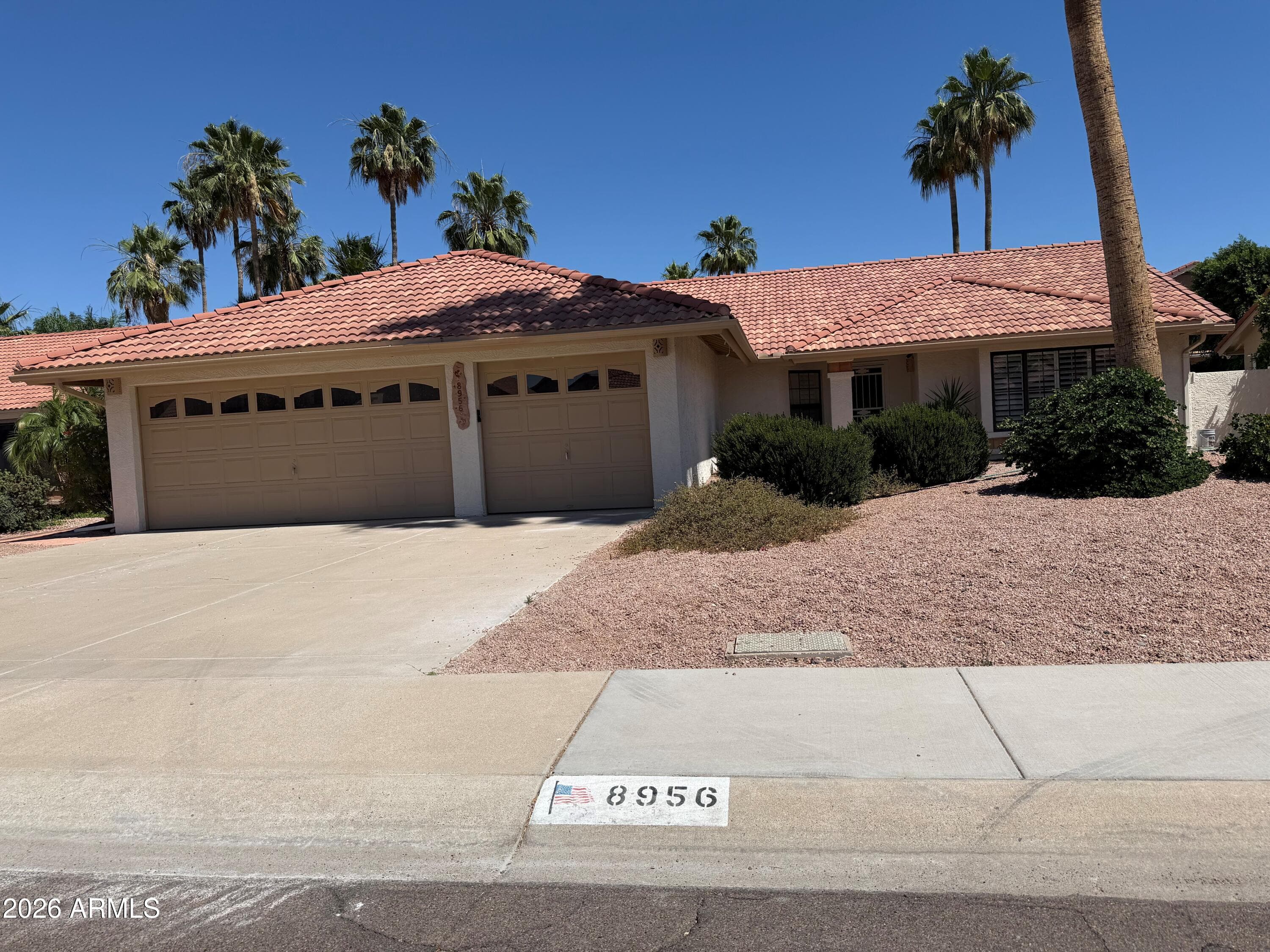 8956 E Voltaire Drive