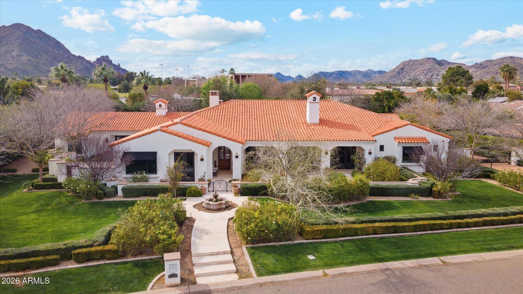 5840 N 70th Place
