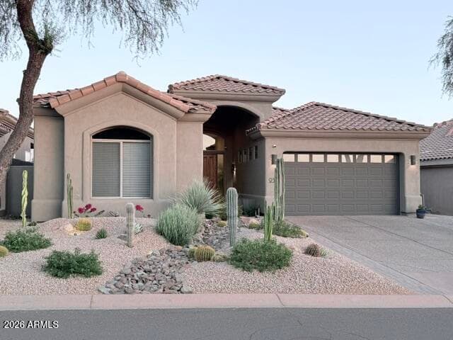 9311 E Whitewing Drive