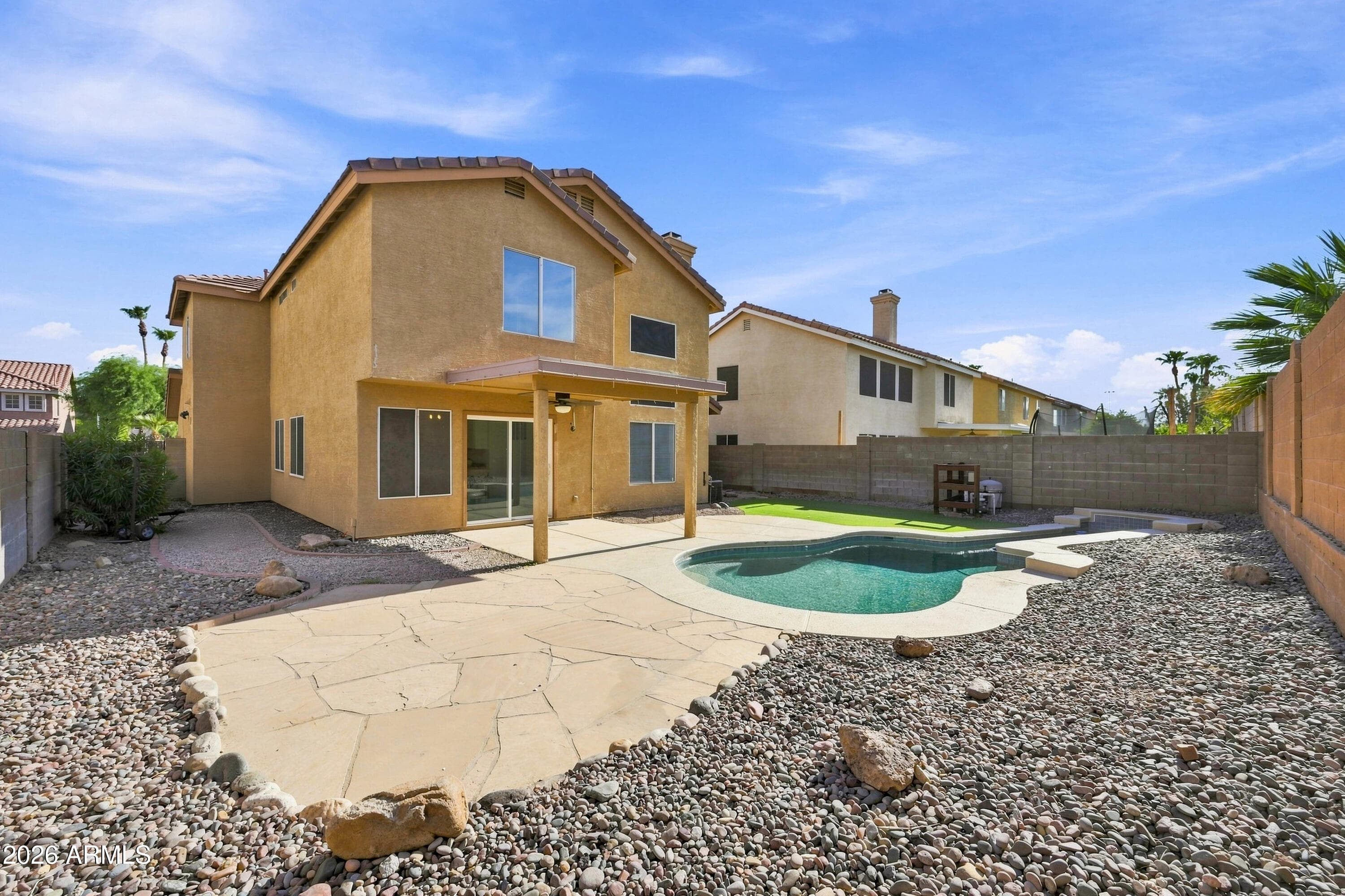 2914 E Windsong Drive