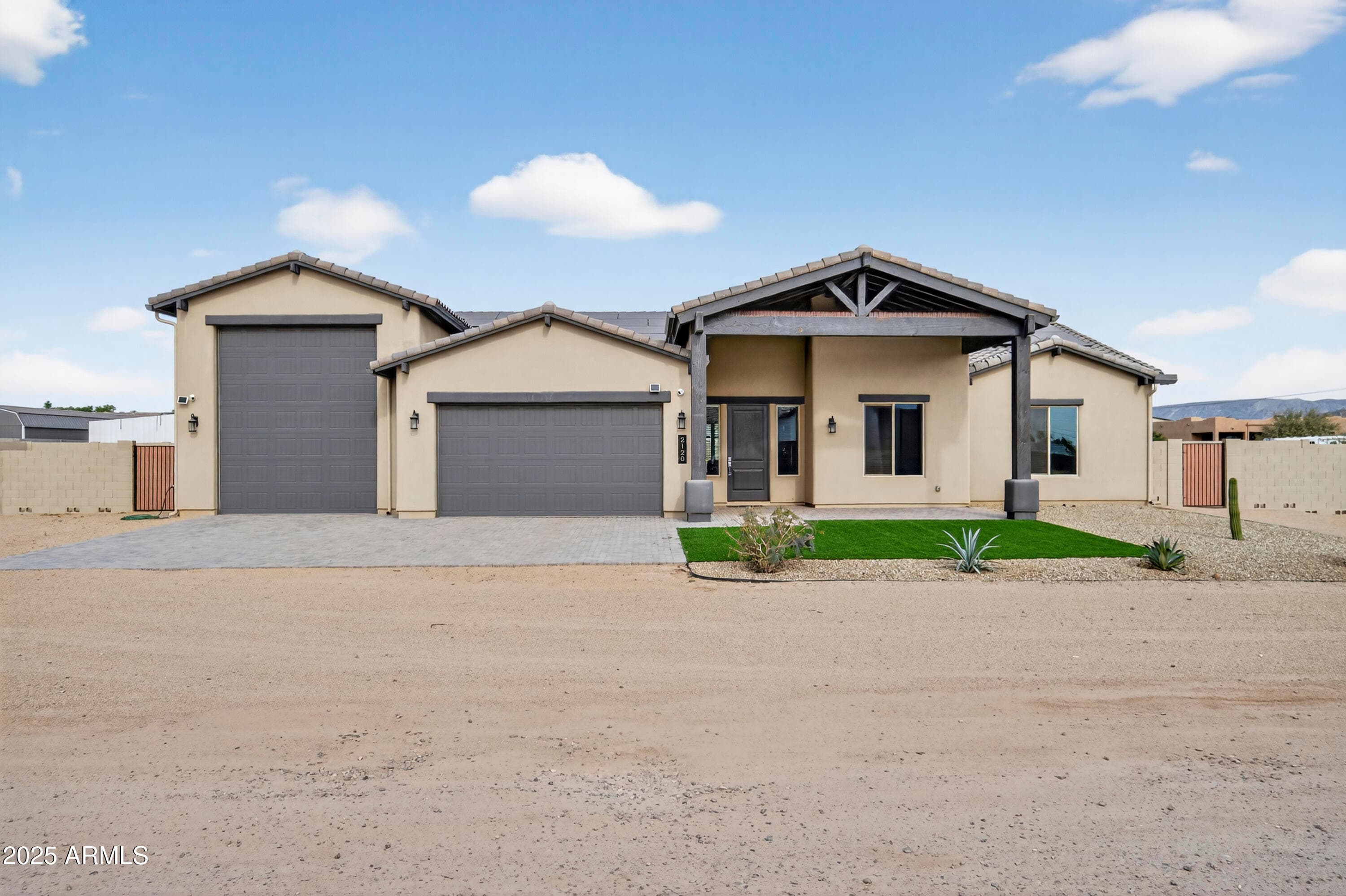 2120 W Tanya Trail, Phoenix, Arizona