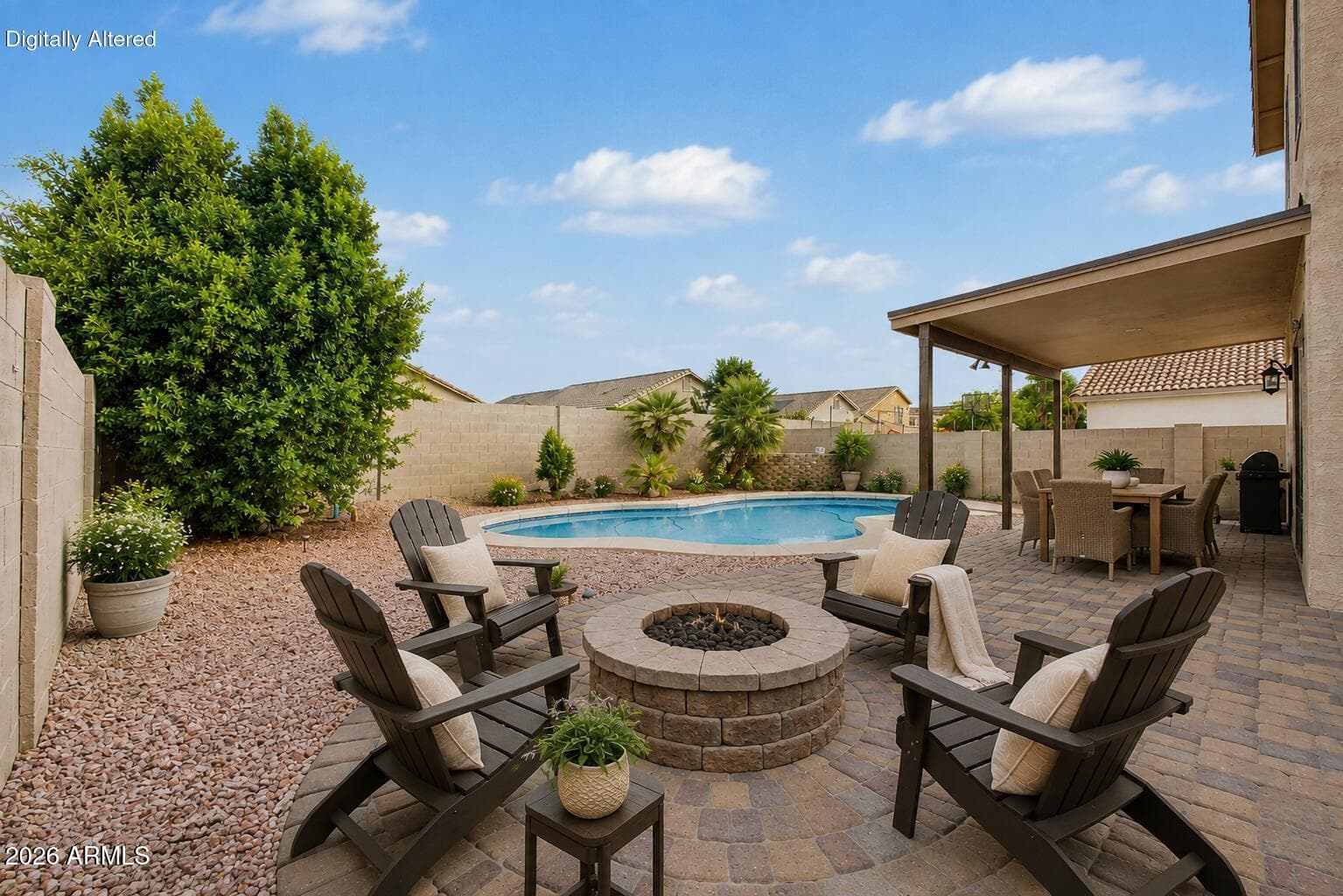 2233 E Soft Wind Drive, Phoenix, Arizona