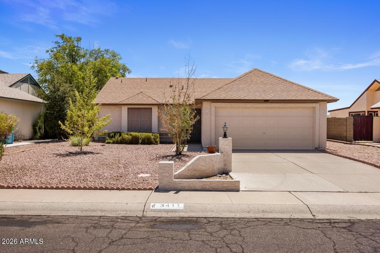 3411 W Irma Lane, Phoenix, Arizona