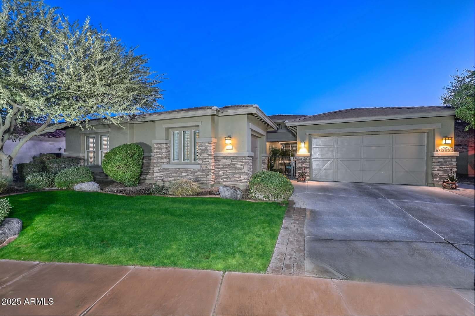 12859 W Calle De Baca